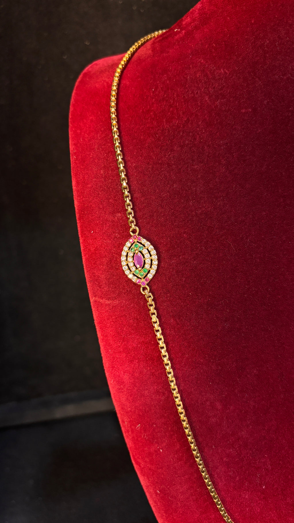 Oval Stone Locket Thali Chain