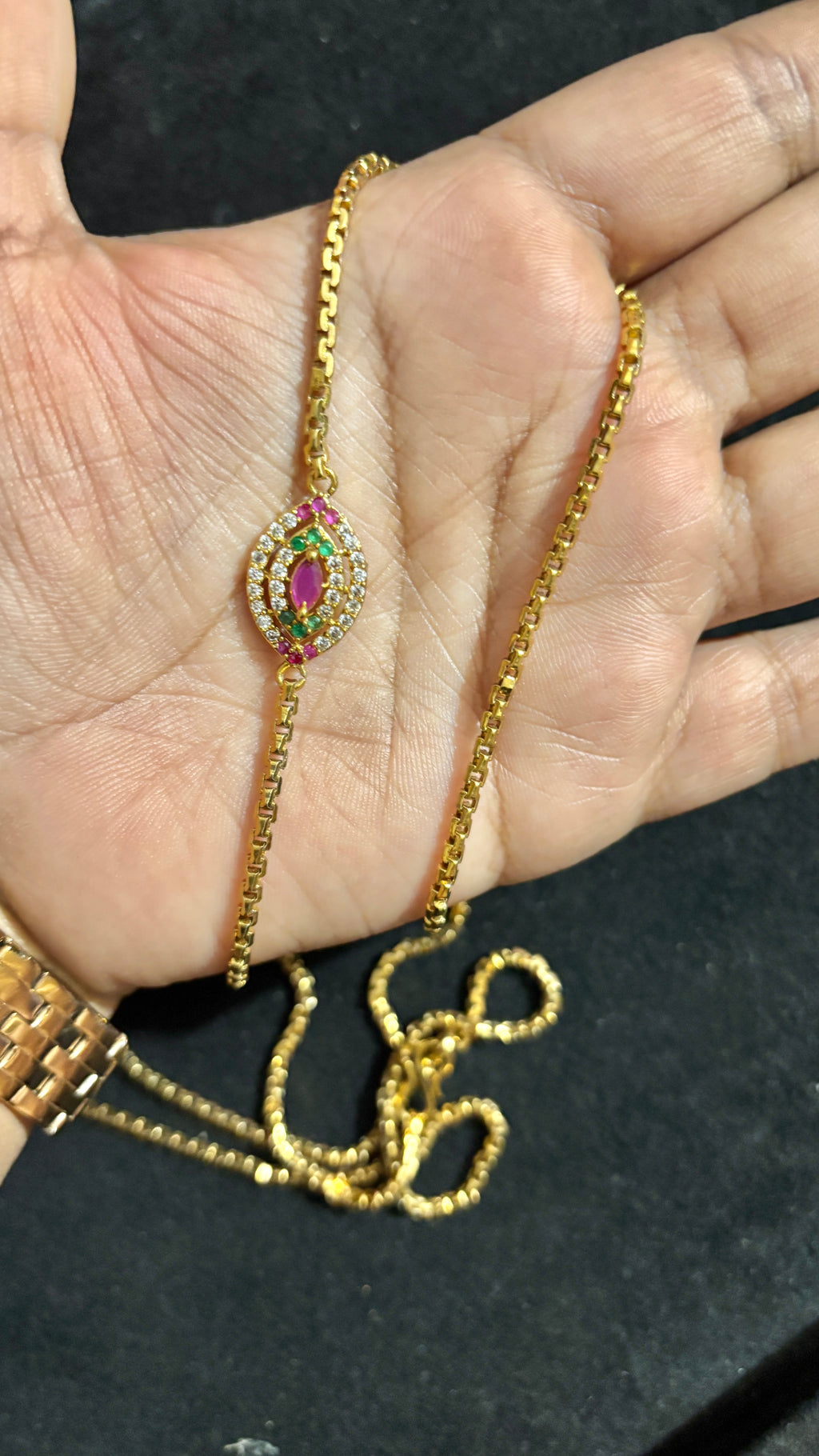 Oval Stone Locket Thali Chain