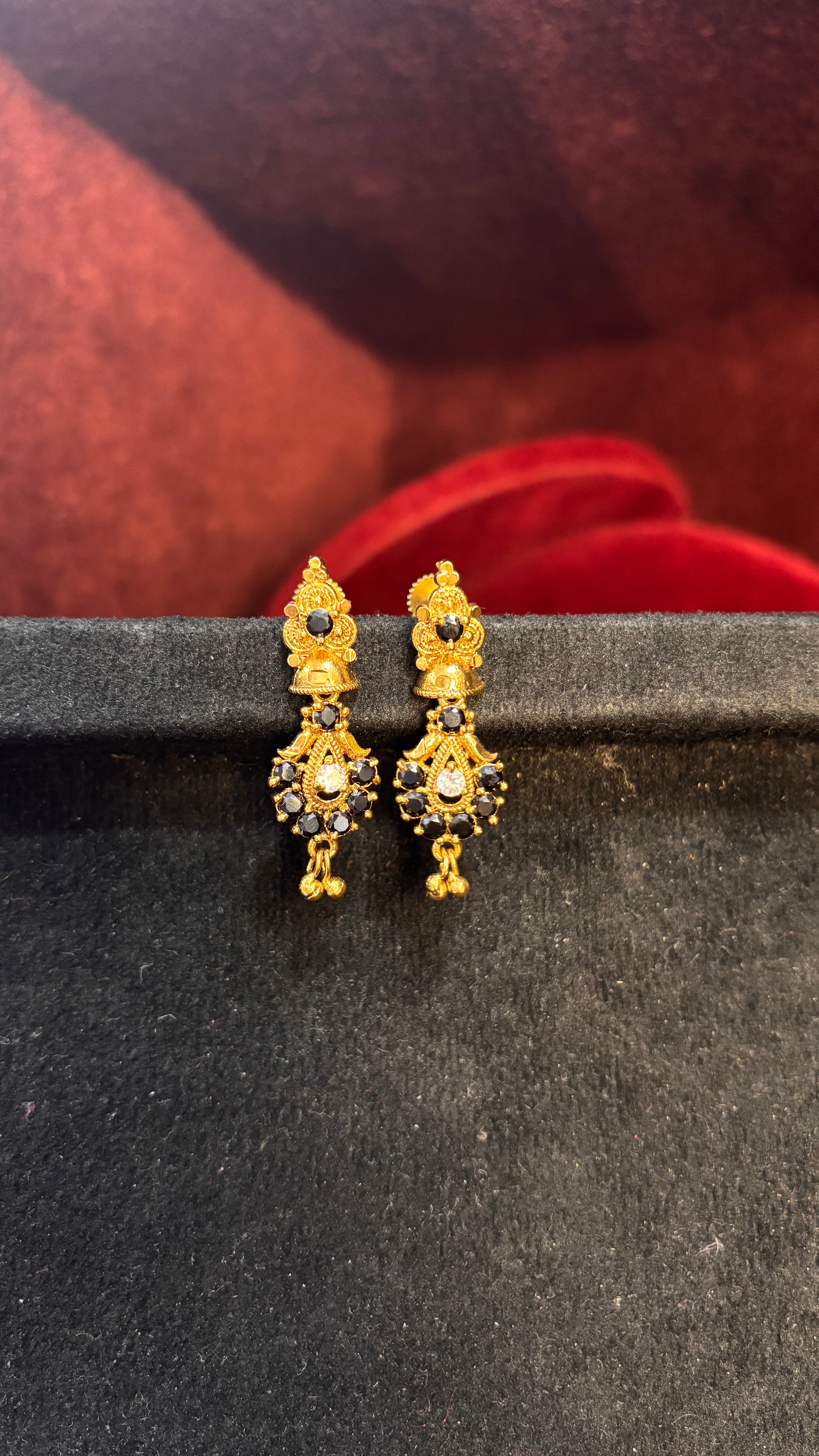 Black Daily Wear Earrings (Small)