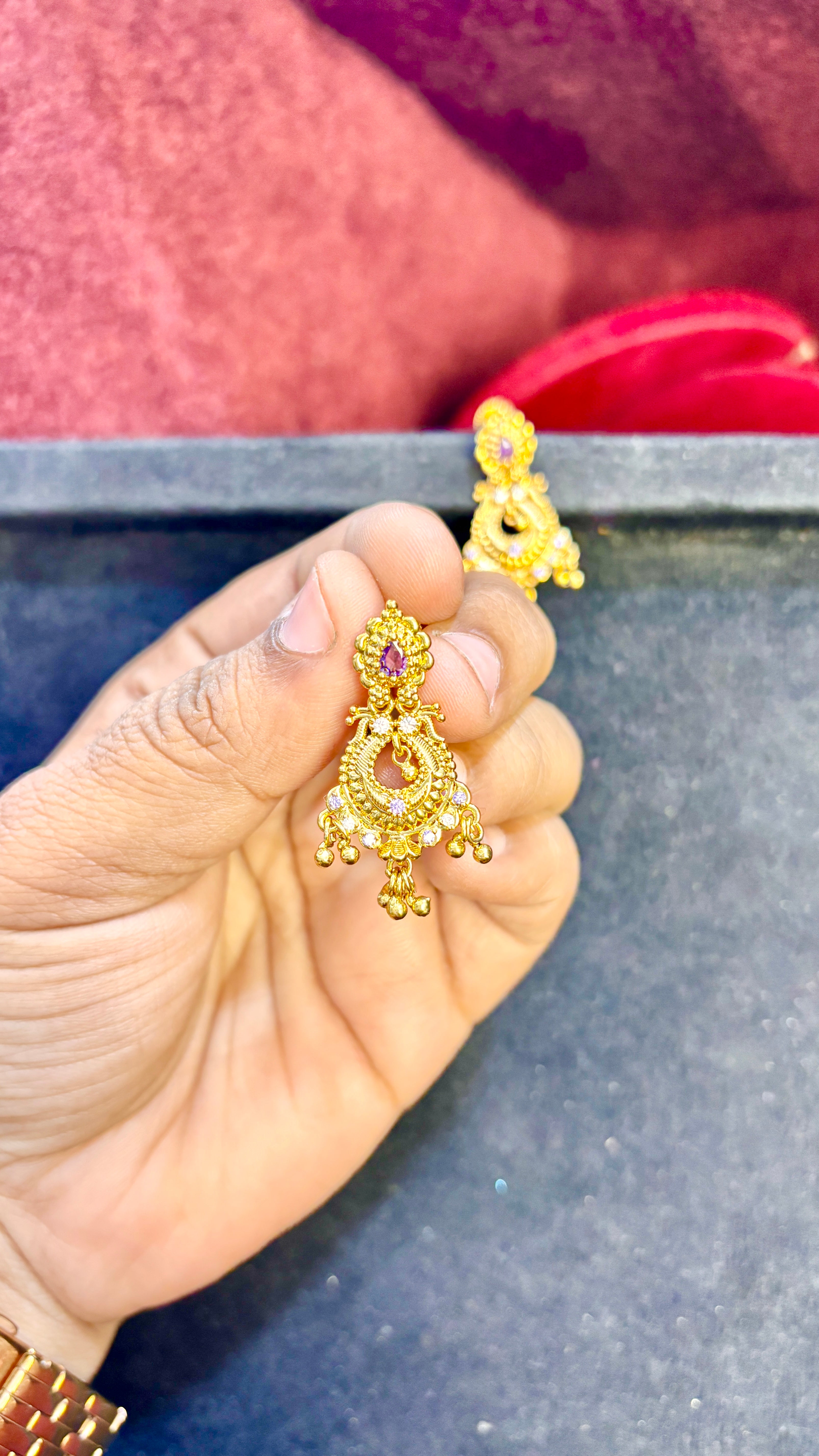 Lavender Chandhbali Earrings (Medium)