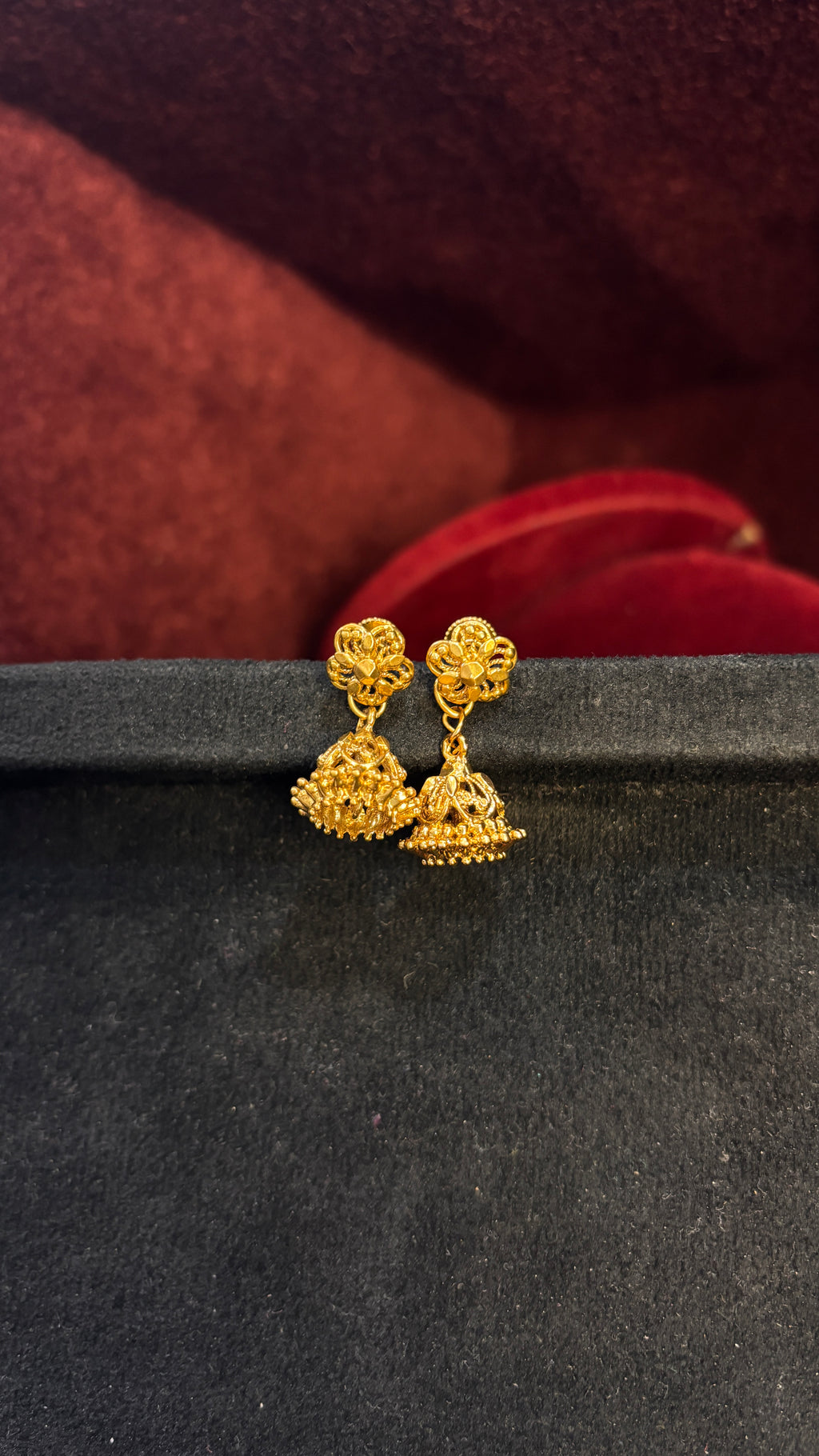 Sridevi Jhumka (Small)