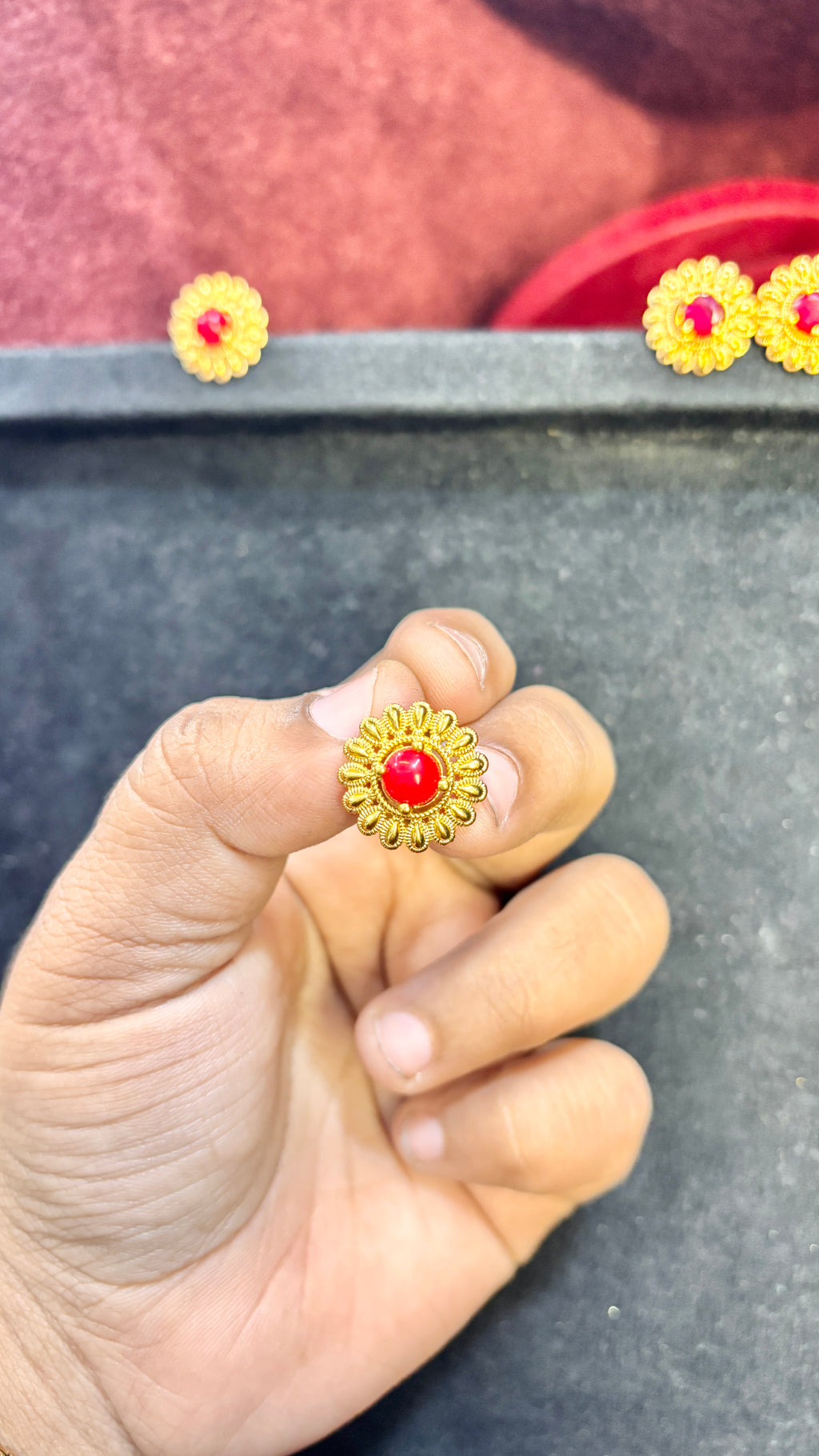 Coral Studs (Pagadam)