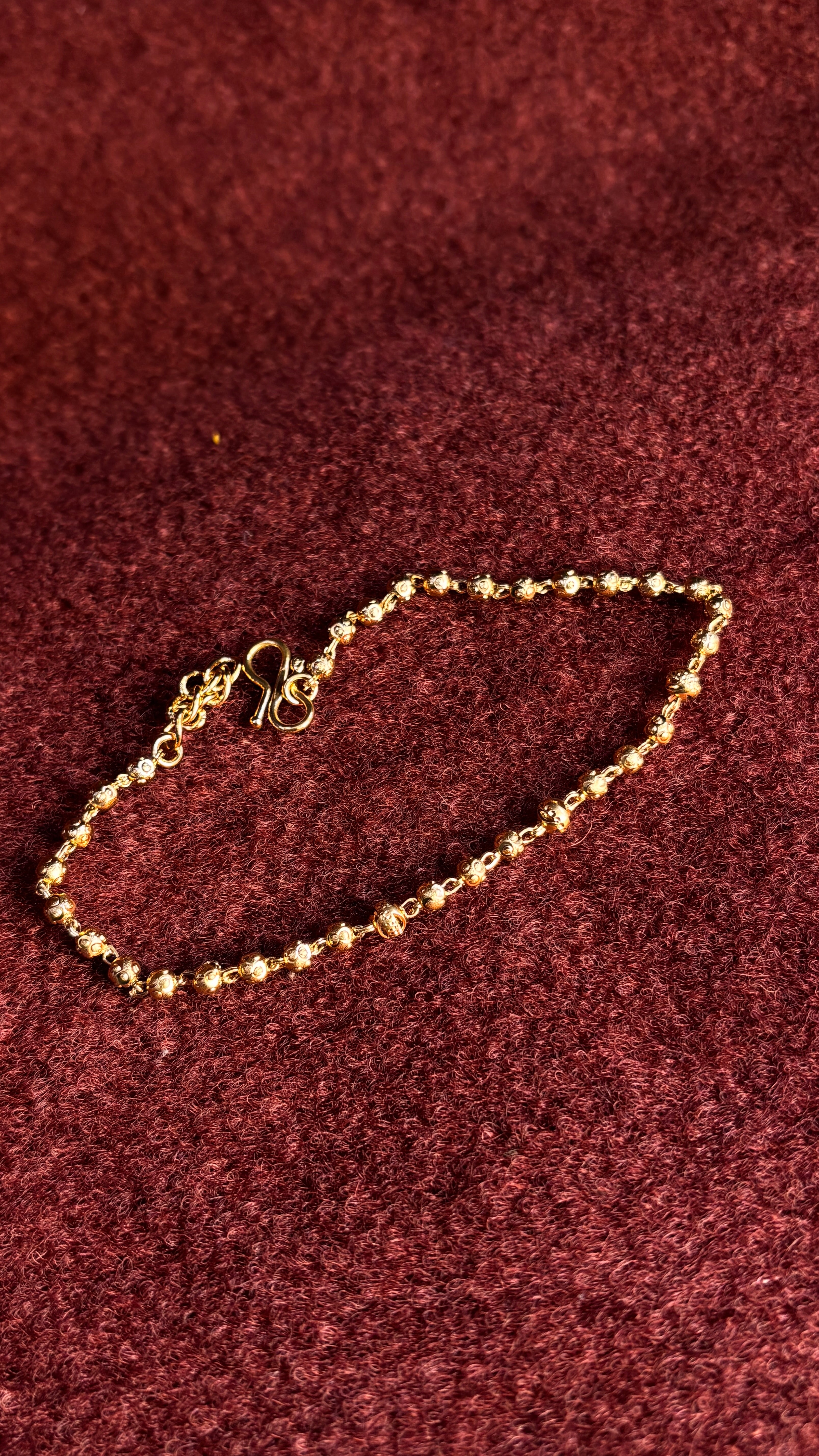 Simple small bead Bracelet