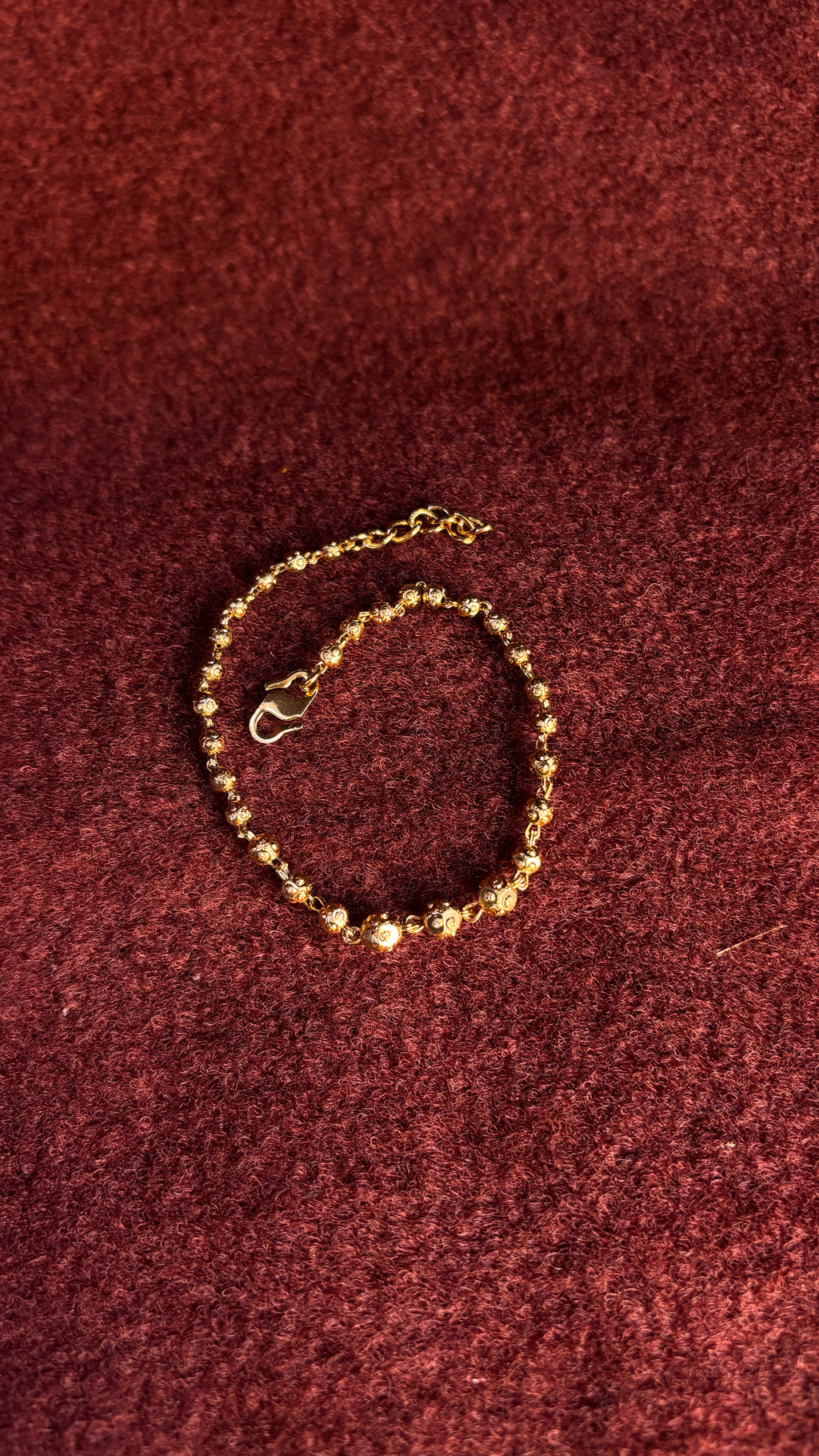 Gold beads bracelet