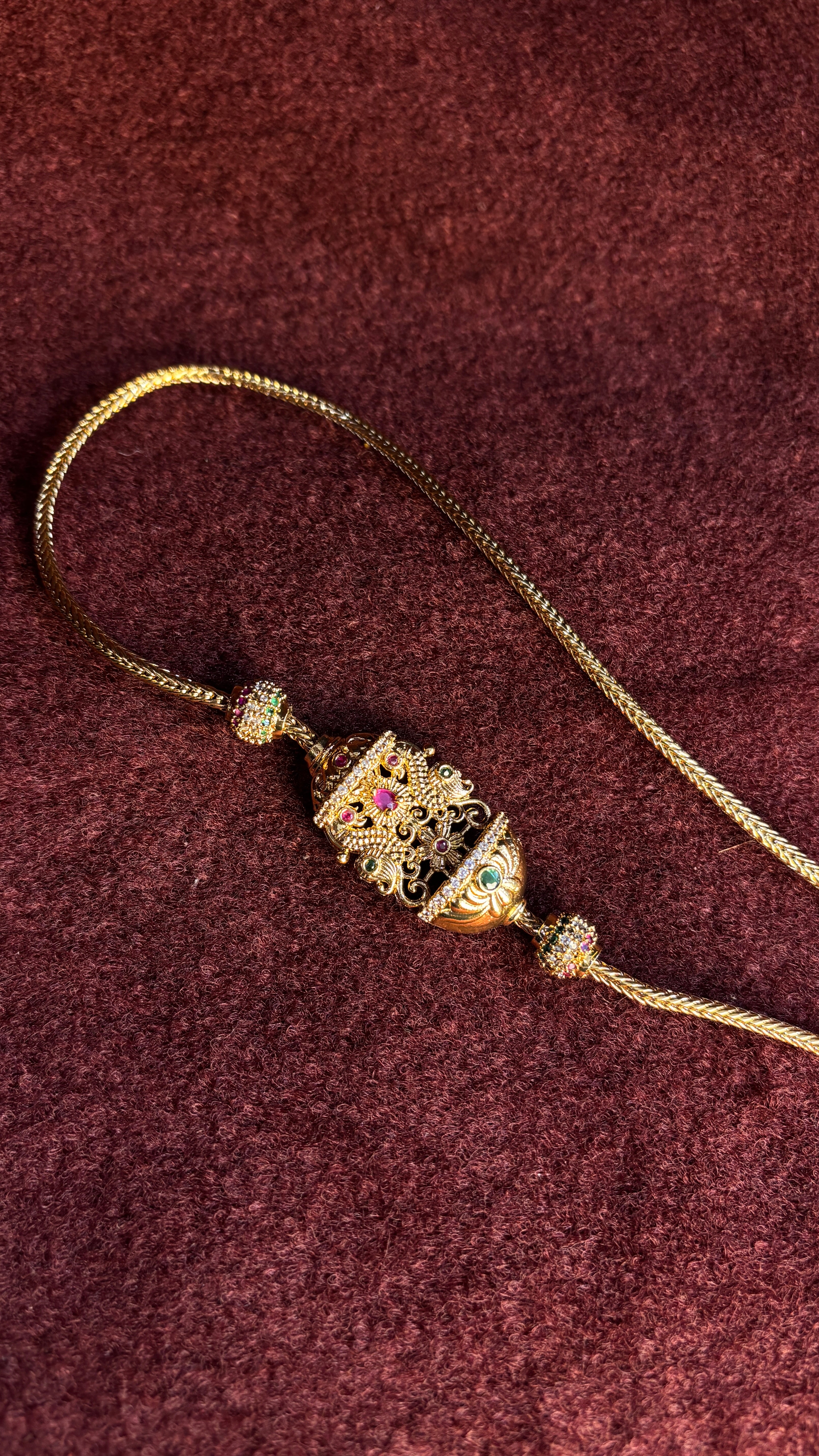 Mopu Thali Chain