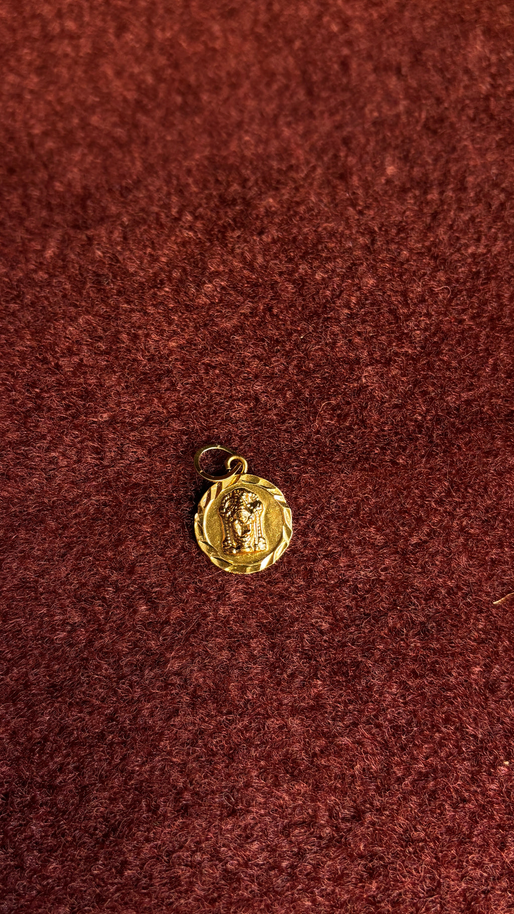 Balaji full covered small pendant