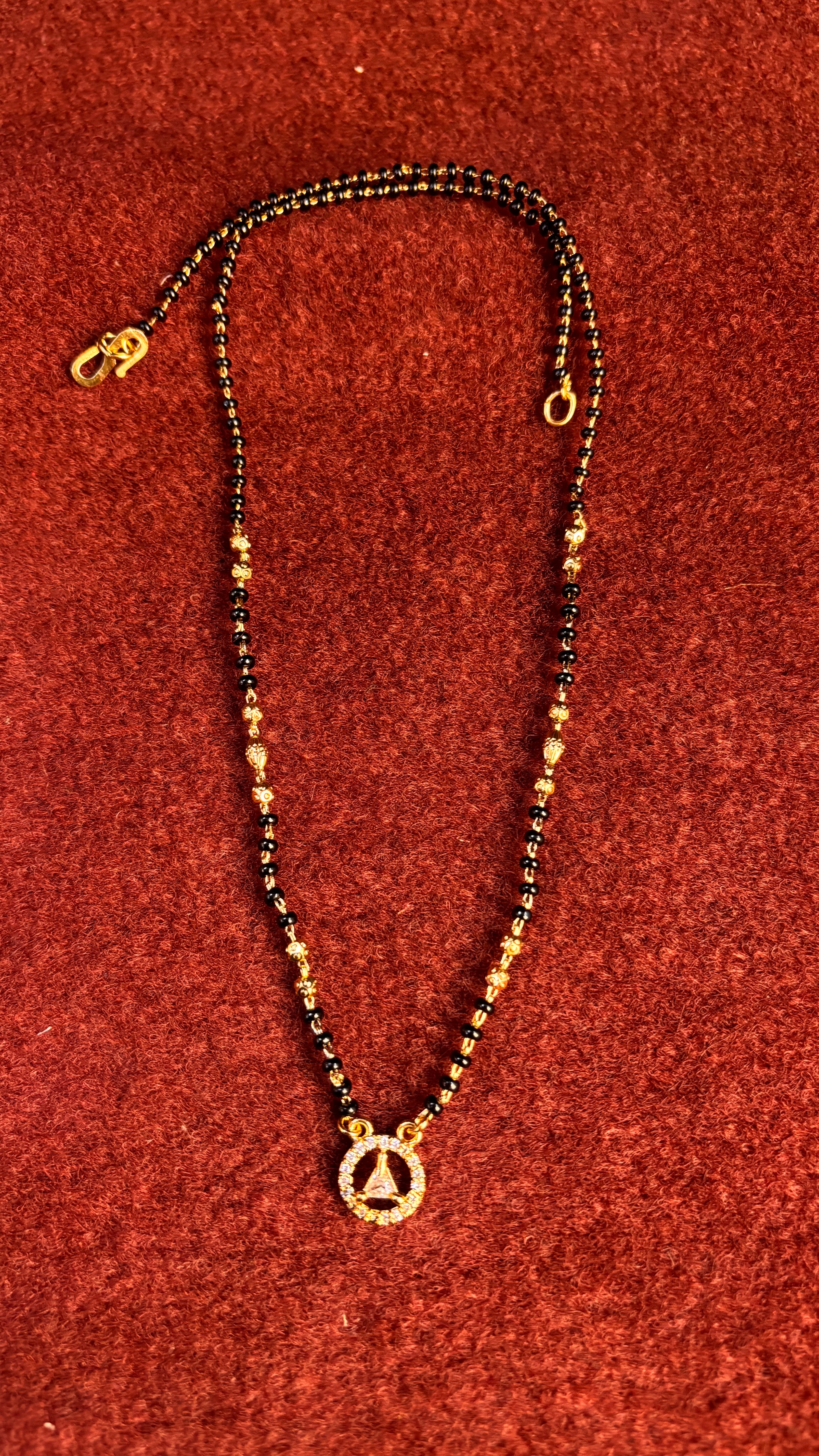 Single Line Round Black Beads SRJBB01