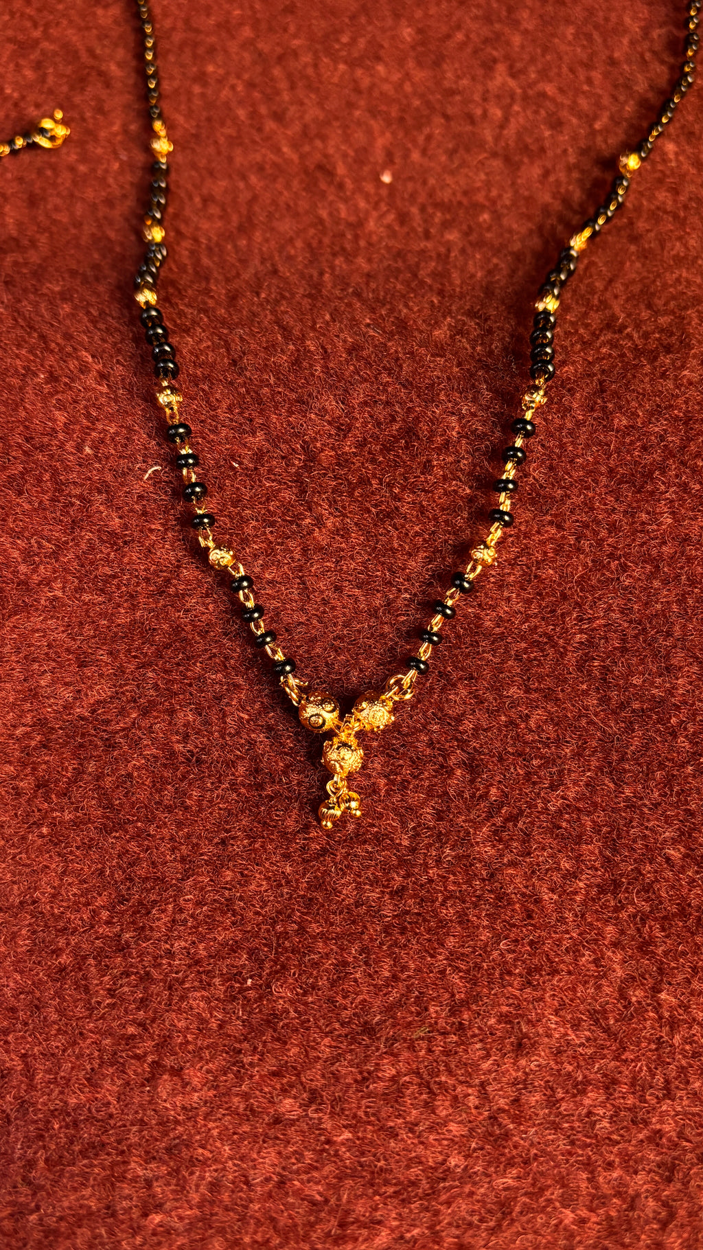 Single Line Ball Black Beads SRJBB02