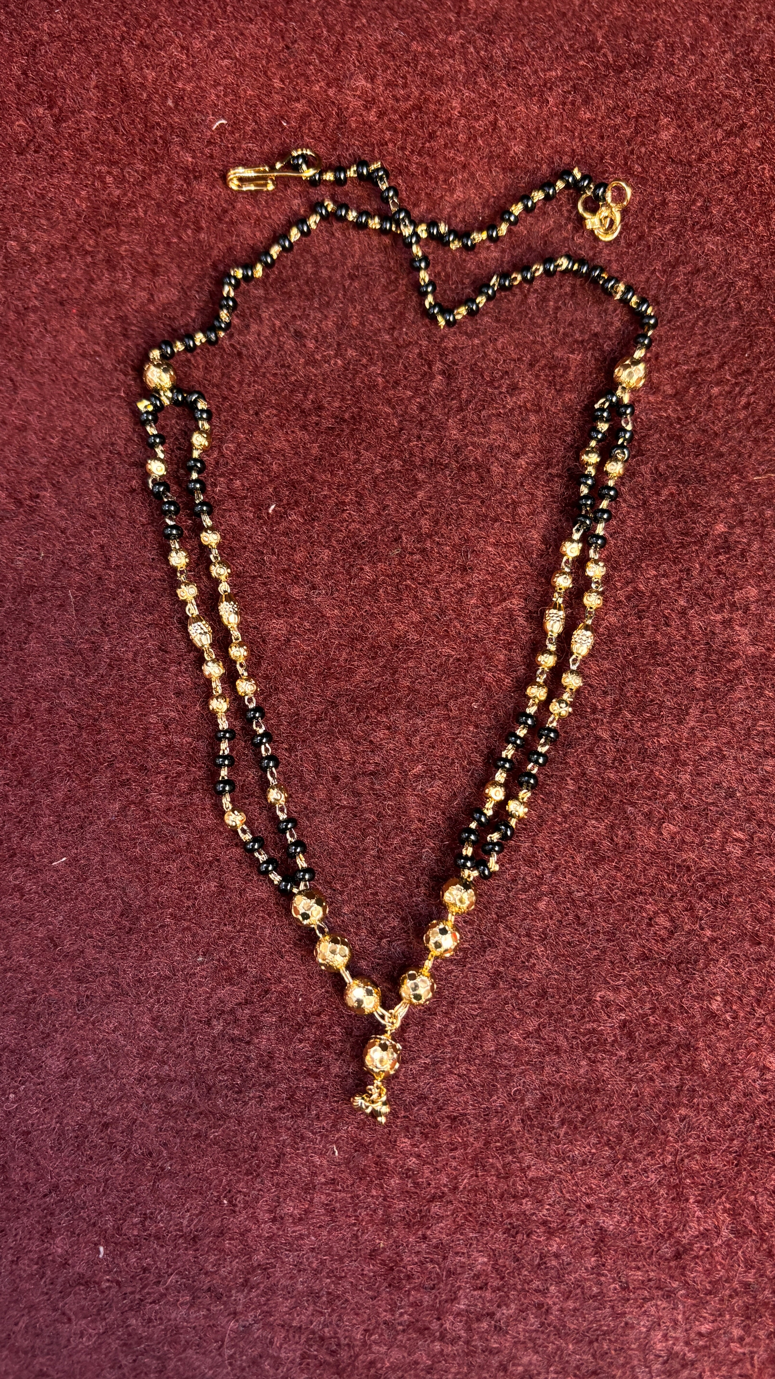 Double Line Gold Ball Black Beads SRJBB03