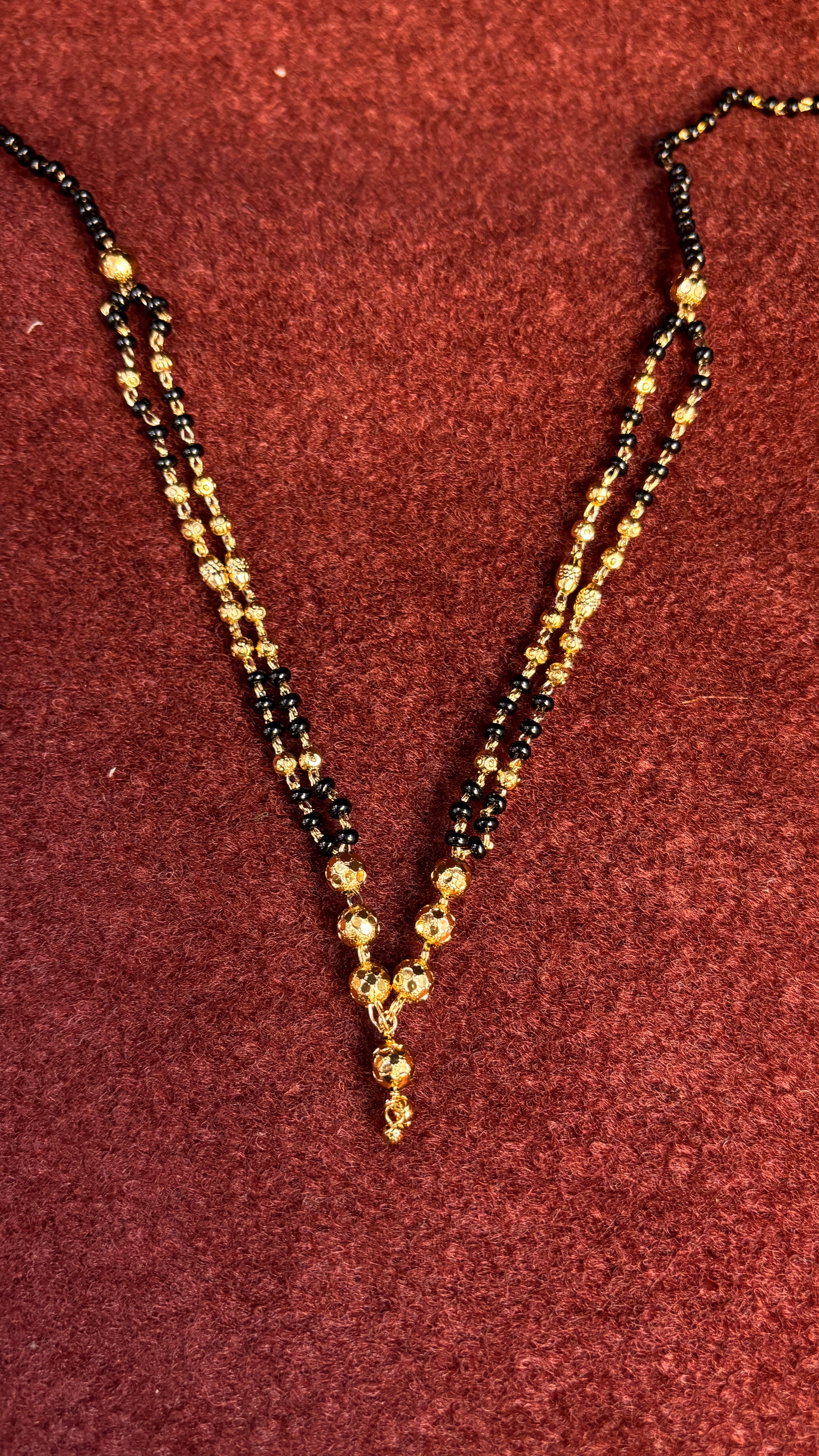 Double Line Gold Ball Black Beads SRJBB03