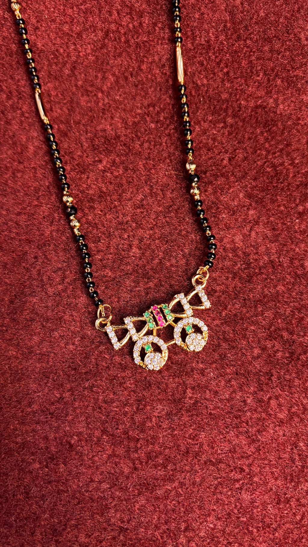Single Line Black Beads SRJBB08
