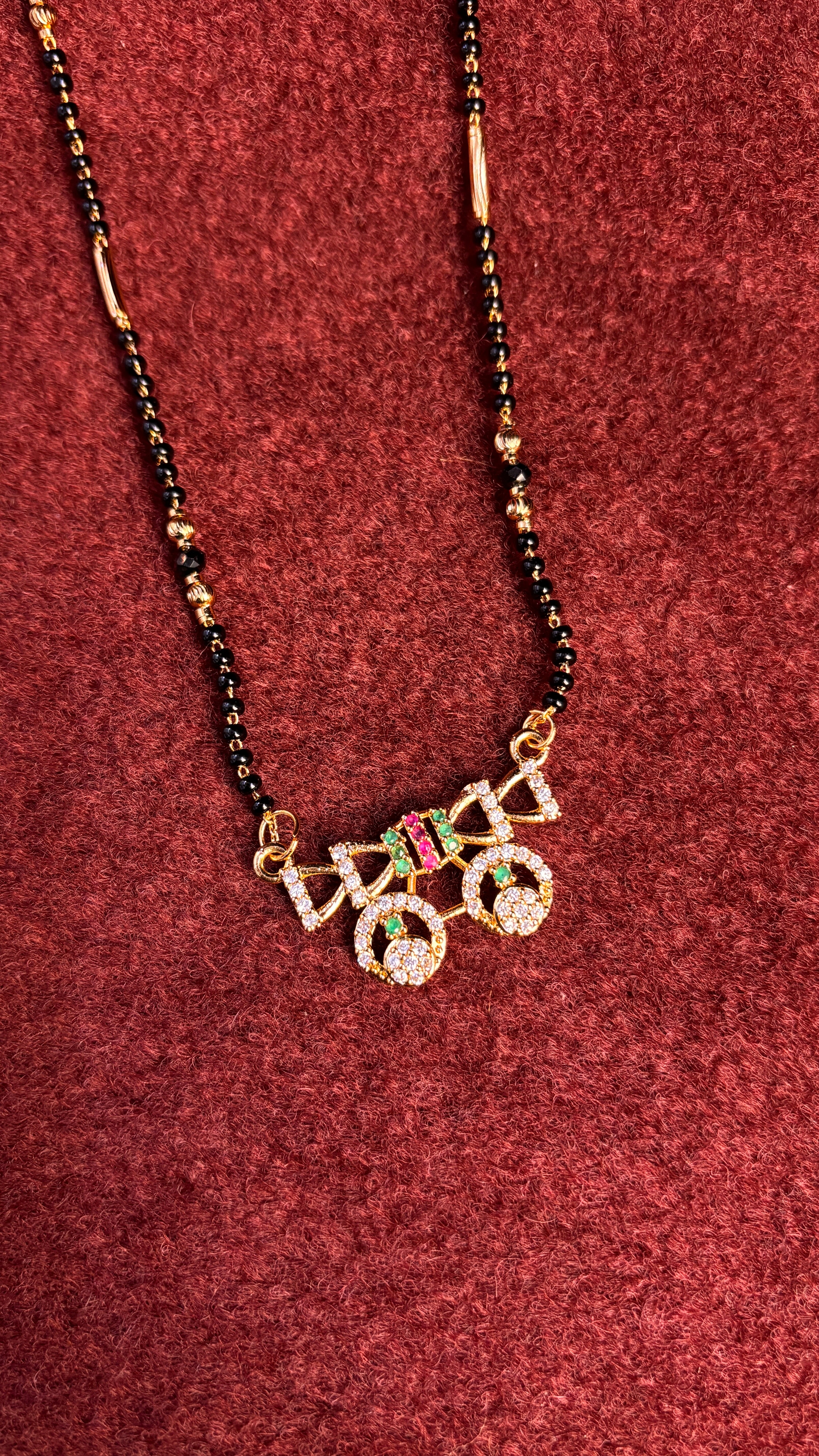 Single Line Black Beads SRJBB08