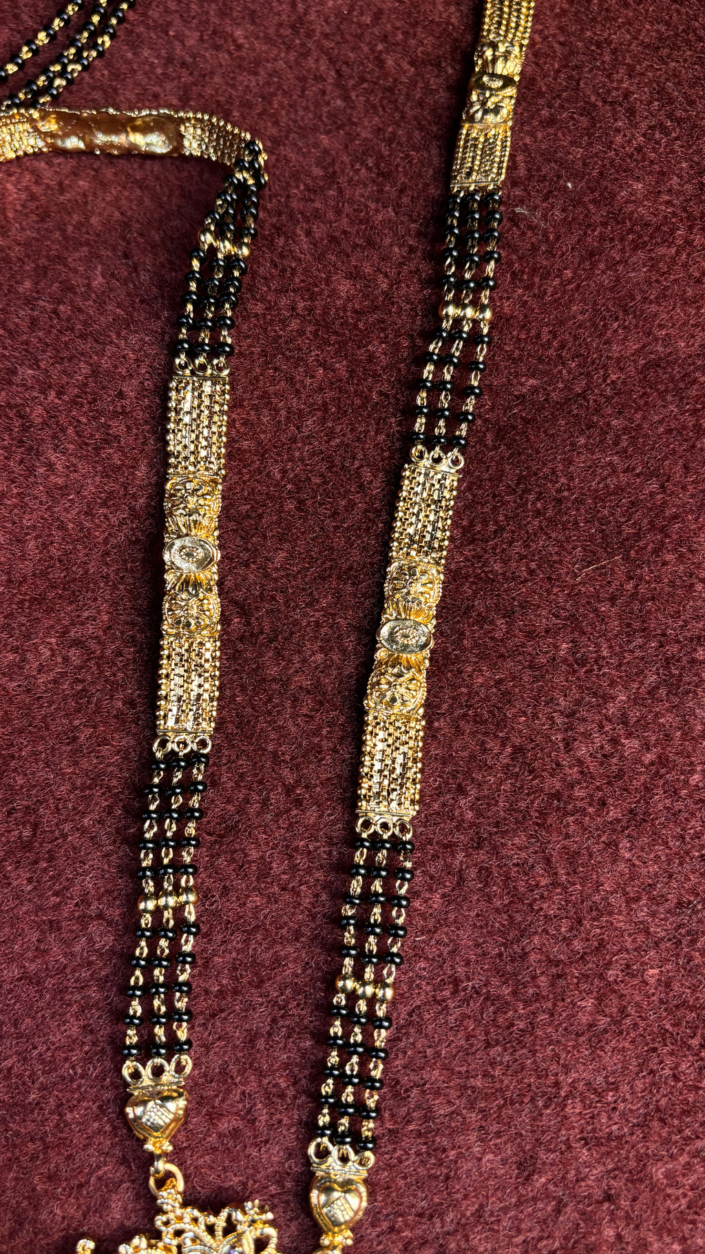 3 Line Patti Black Beads SRJLBB08