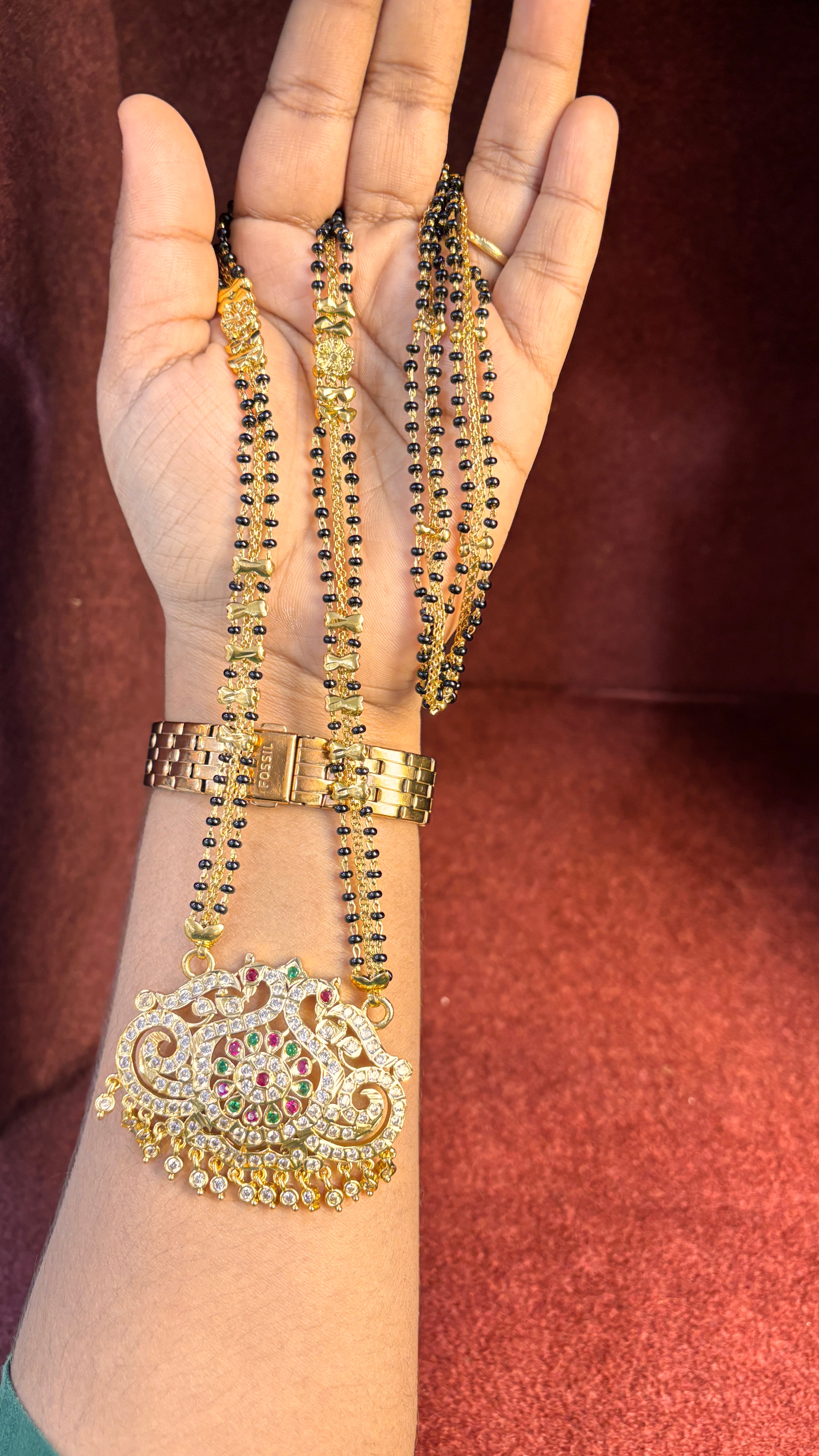 3 Line Big Peacock SR Black Beads SRJLBB11