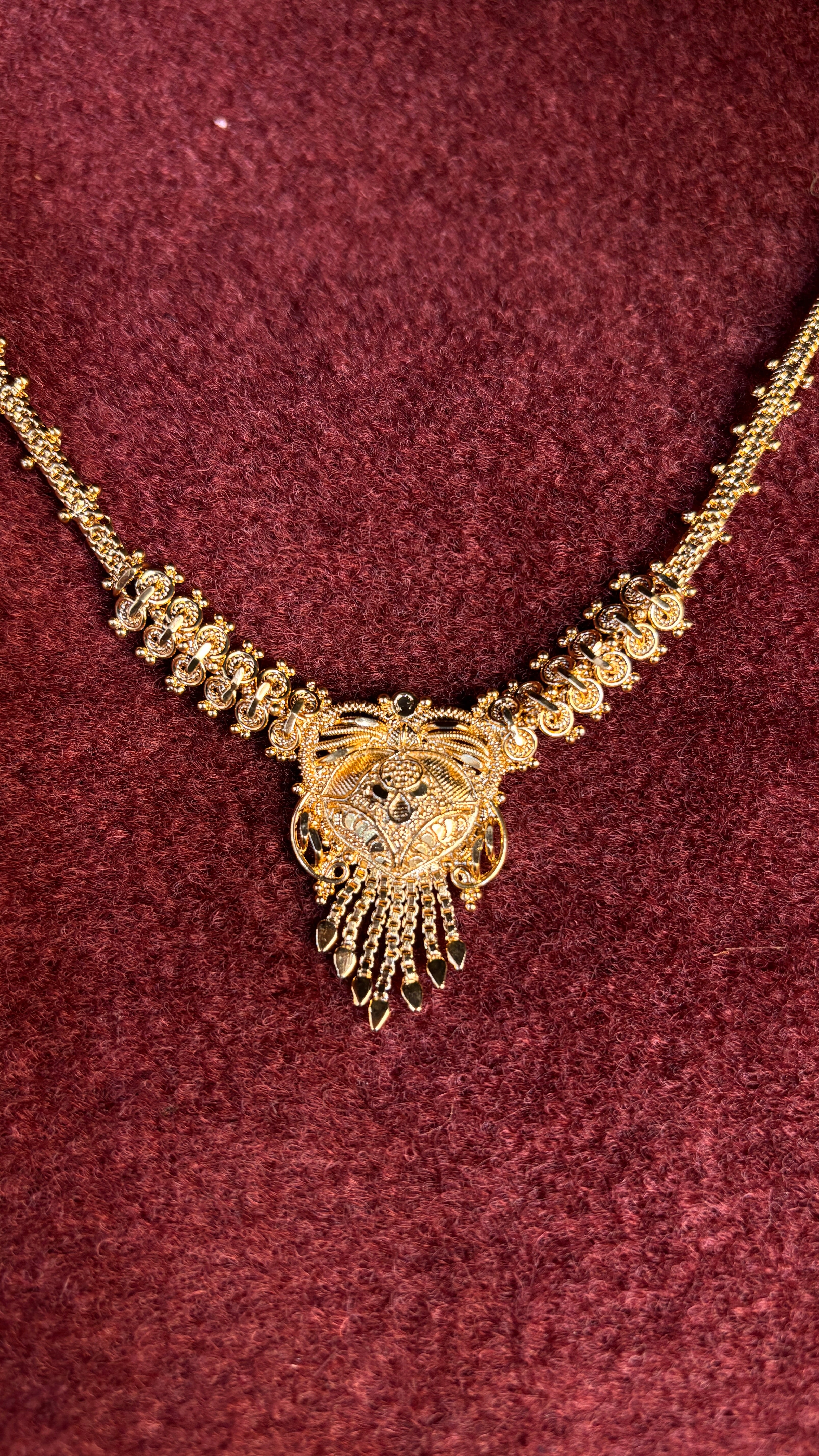 SR Gold Necklace SRJGN02