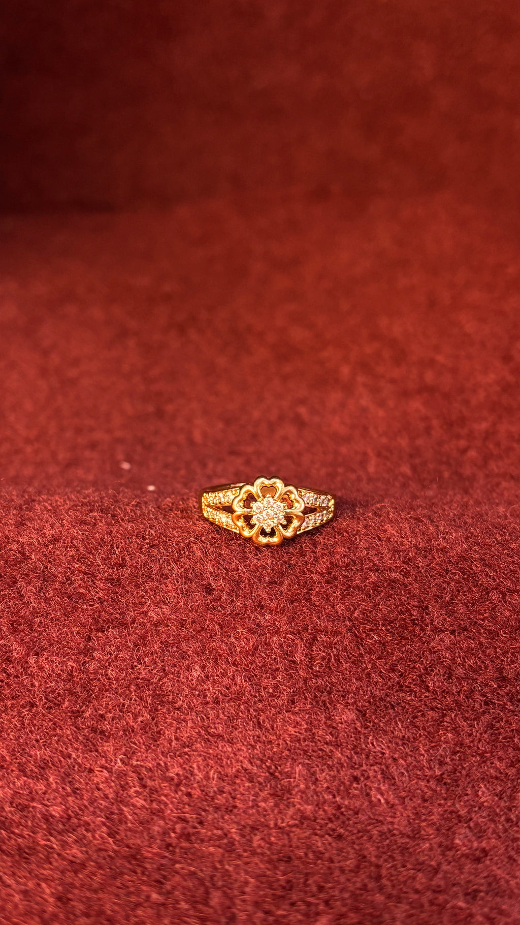 Flower White Stone Ring SRJR18