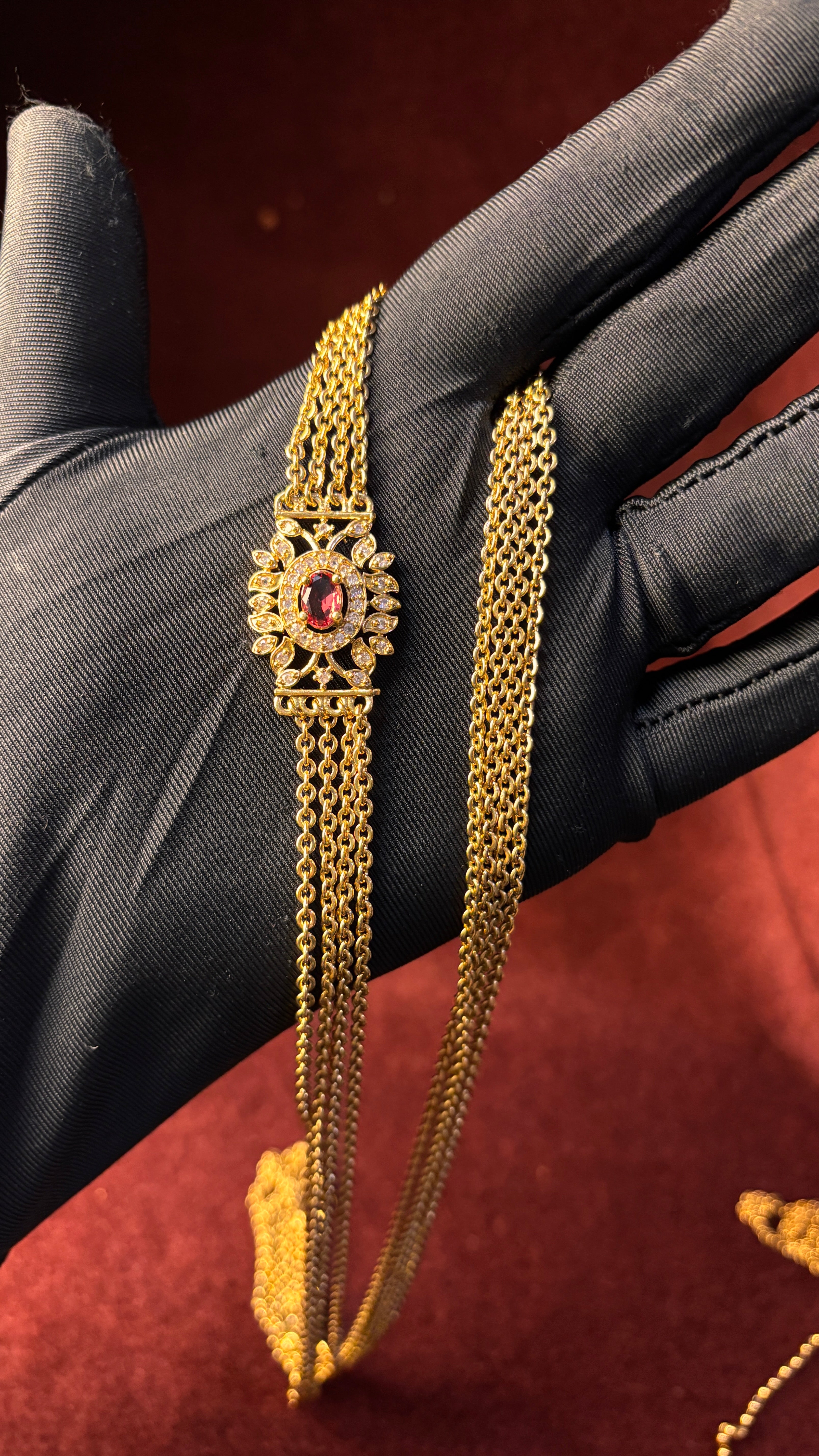 4 Line Pink Design Chandraharam SRJCH14