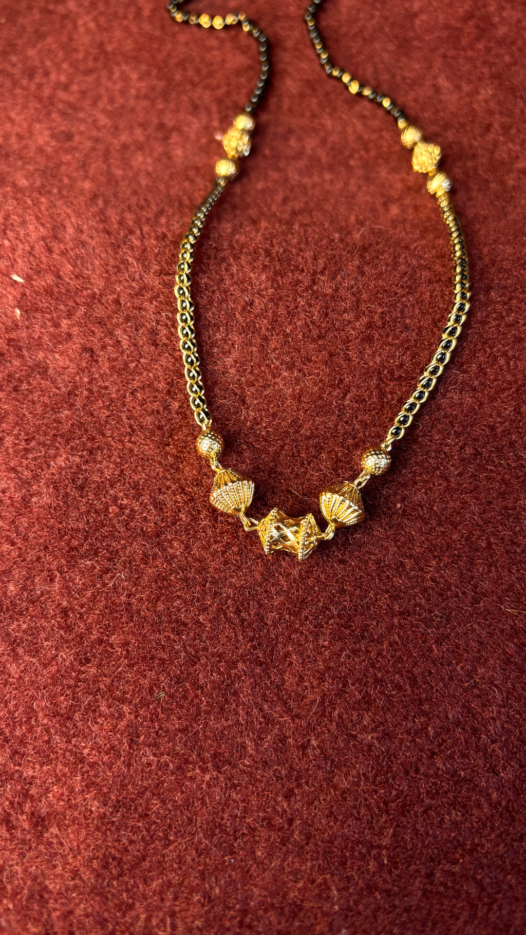 Drum Short Black Beads SRJBB249