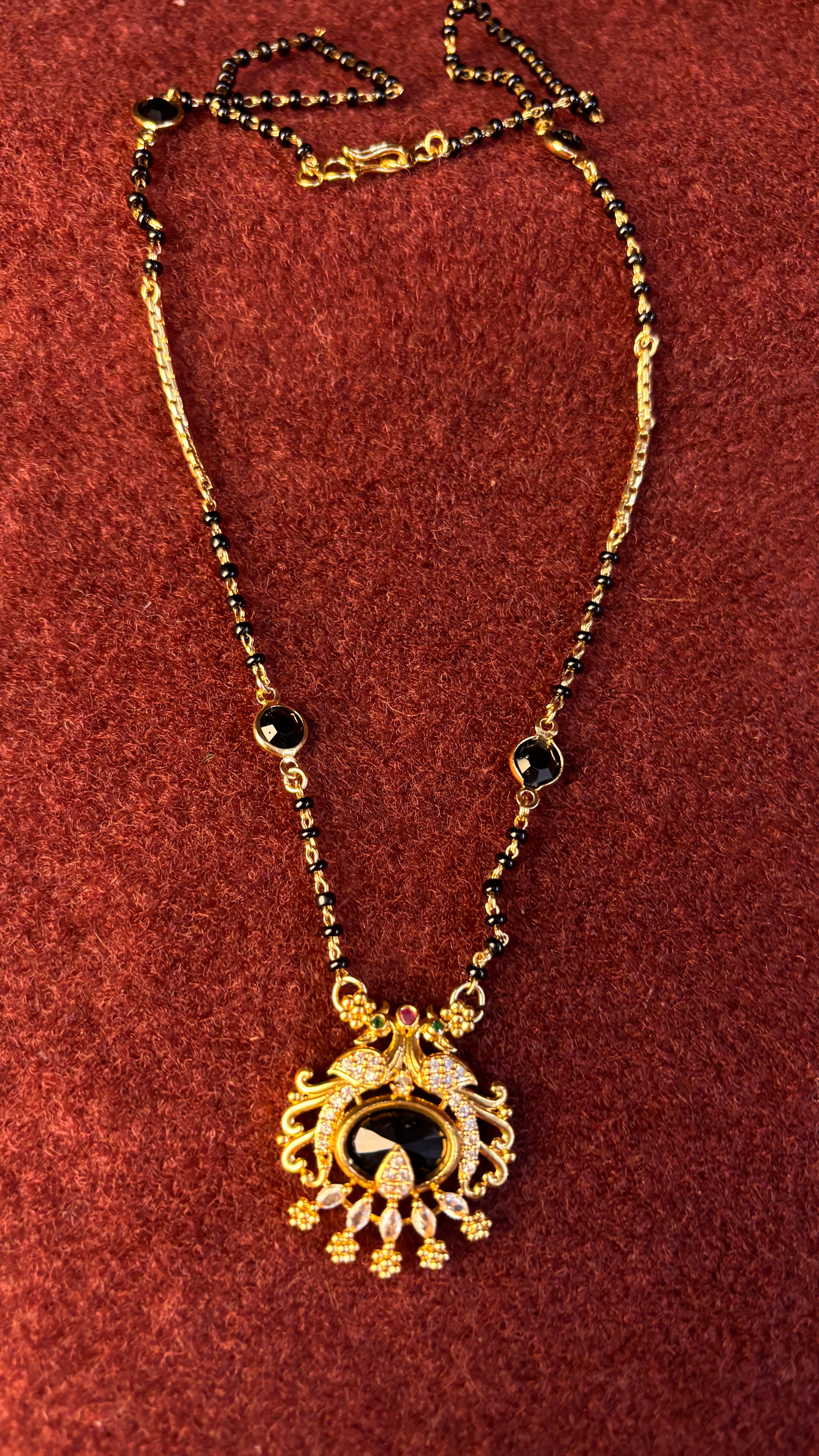 Peacock Black Beads SRJBB349