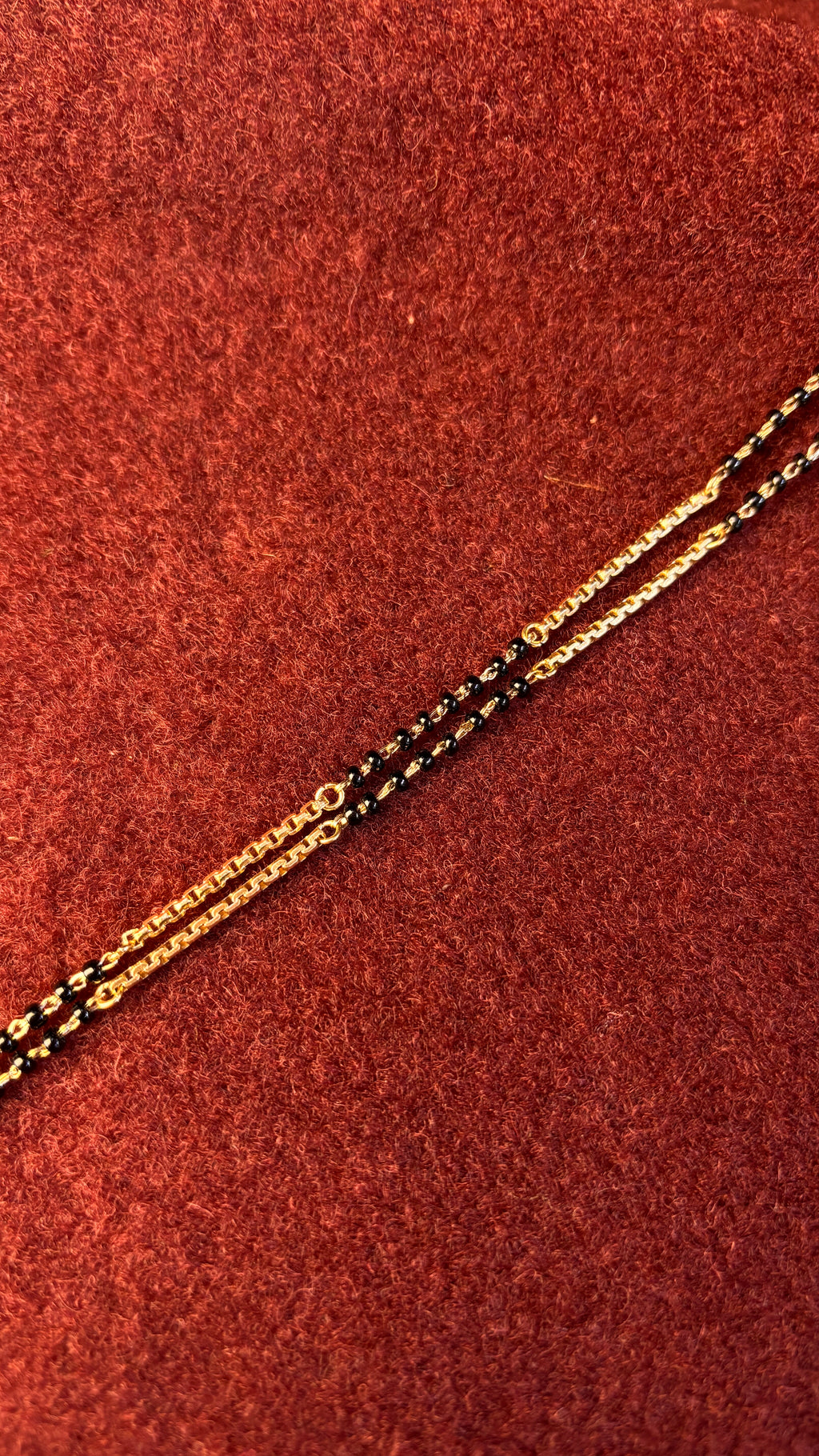 2 Line Peacock Black Beads SRJBB299