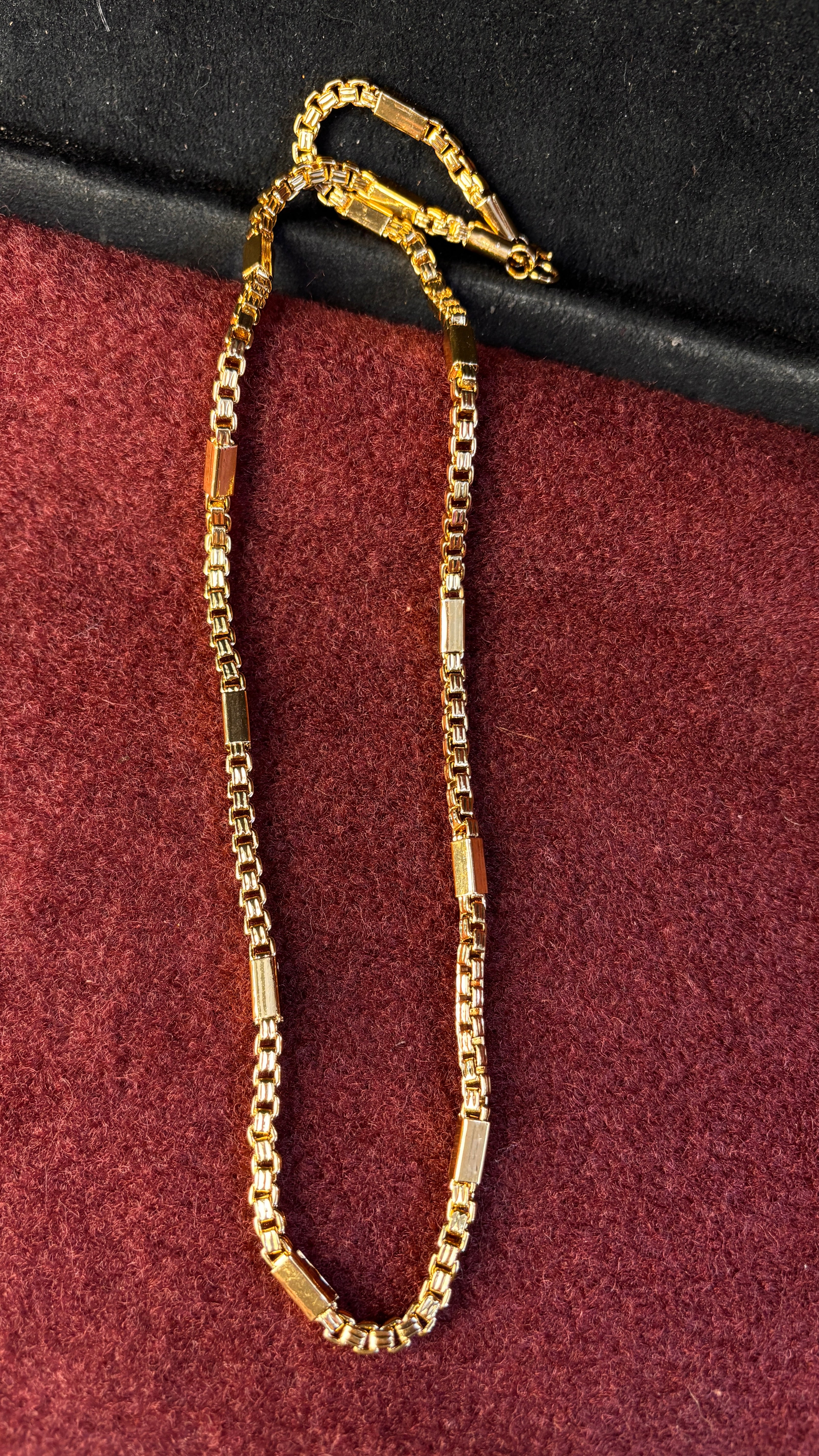 Box Short Chain 22 SRJSC37