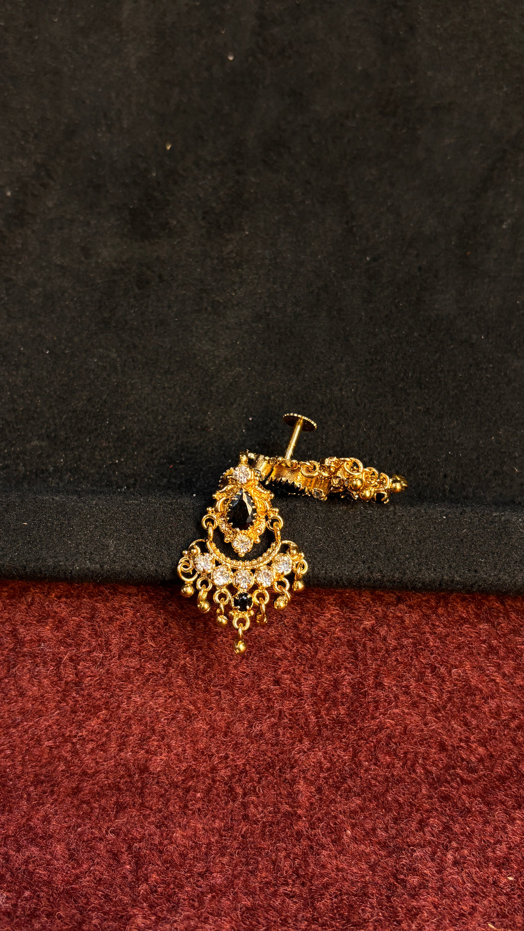 Big Black Studs SRJER79