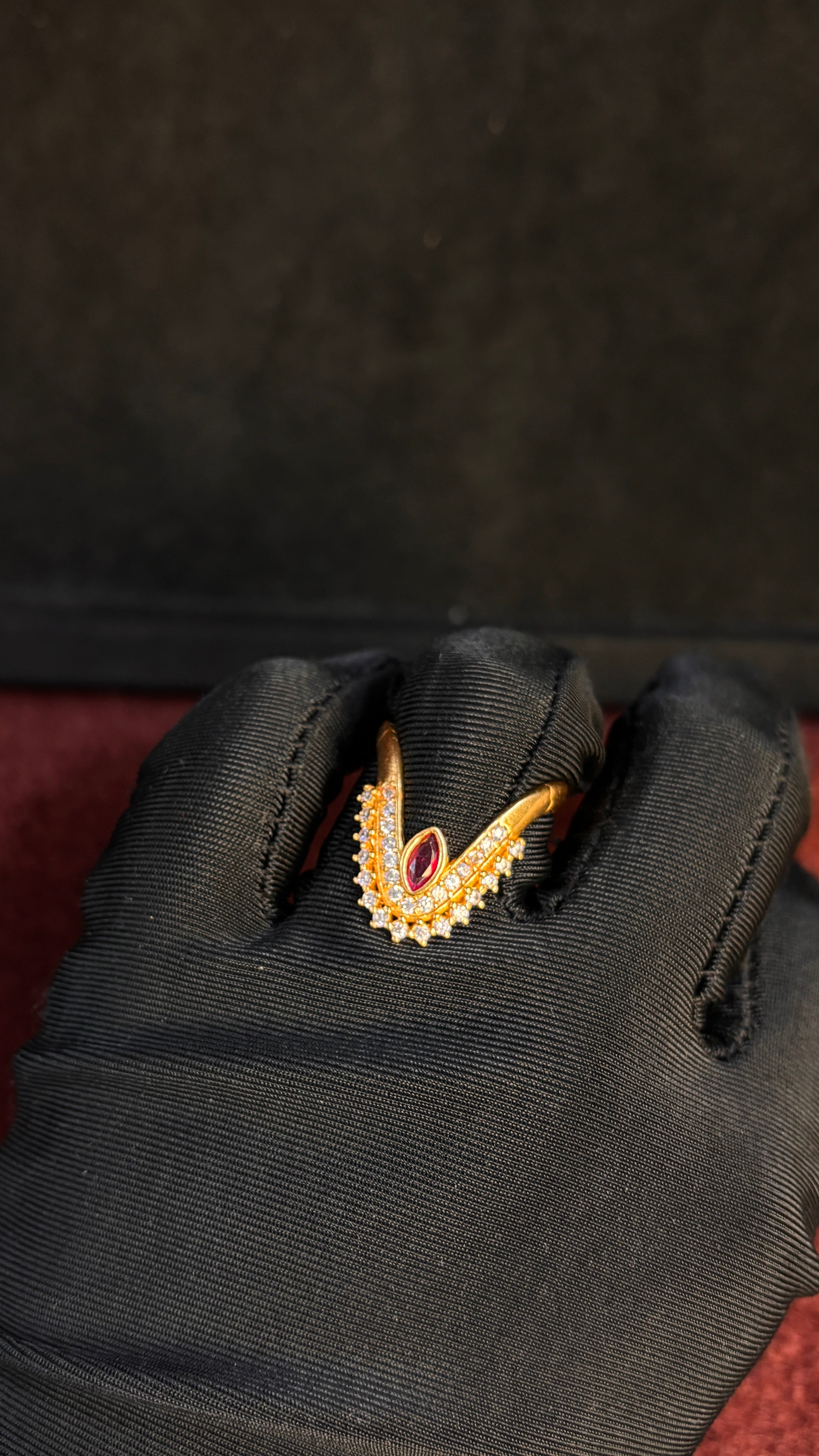 Panchaloham White Stone Vanki Ring SRJPR23