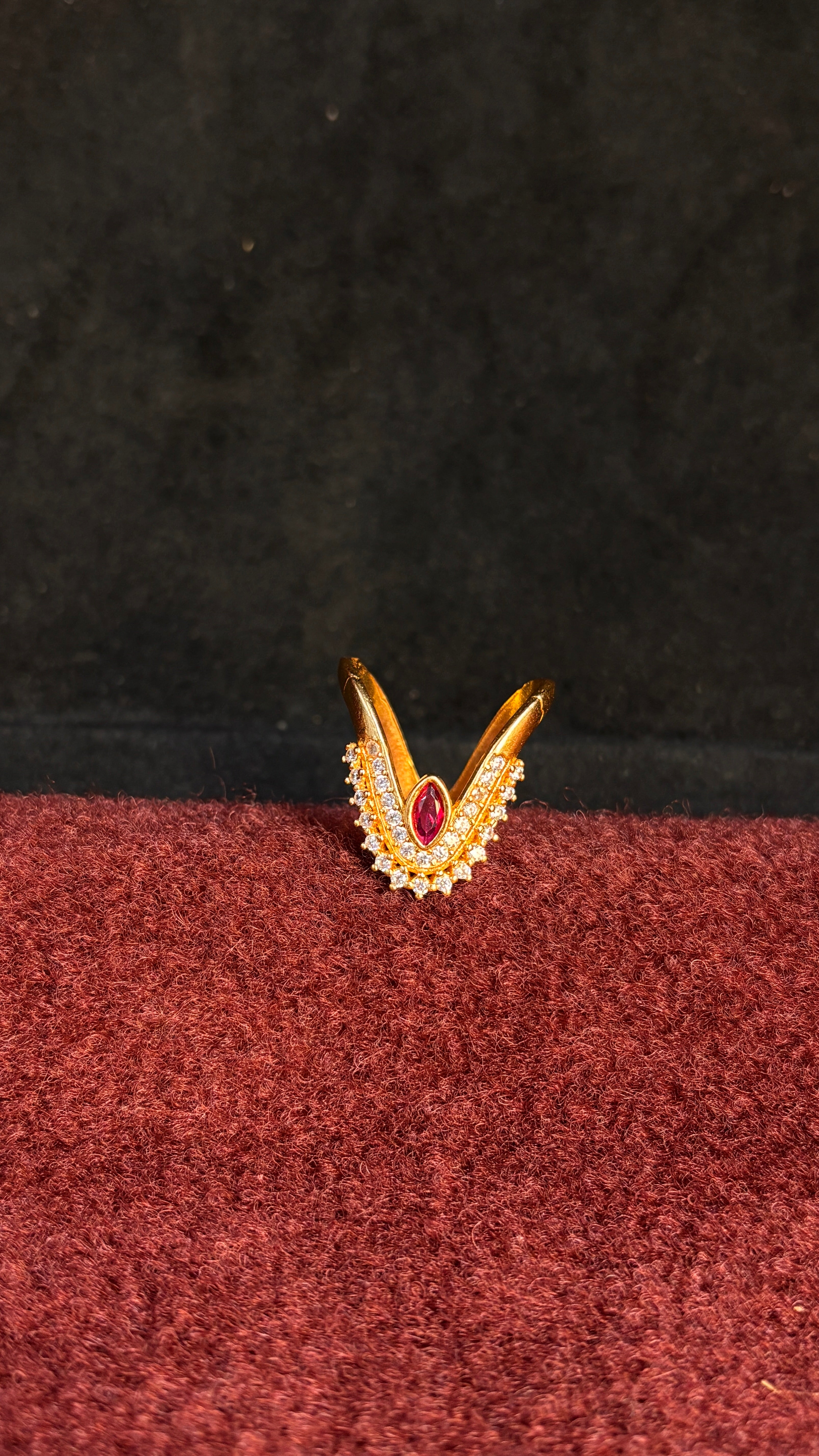 Panchaloham White Stone Vanki Ring SRJPR23