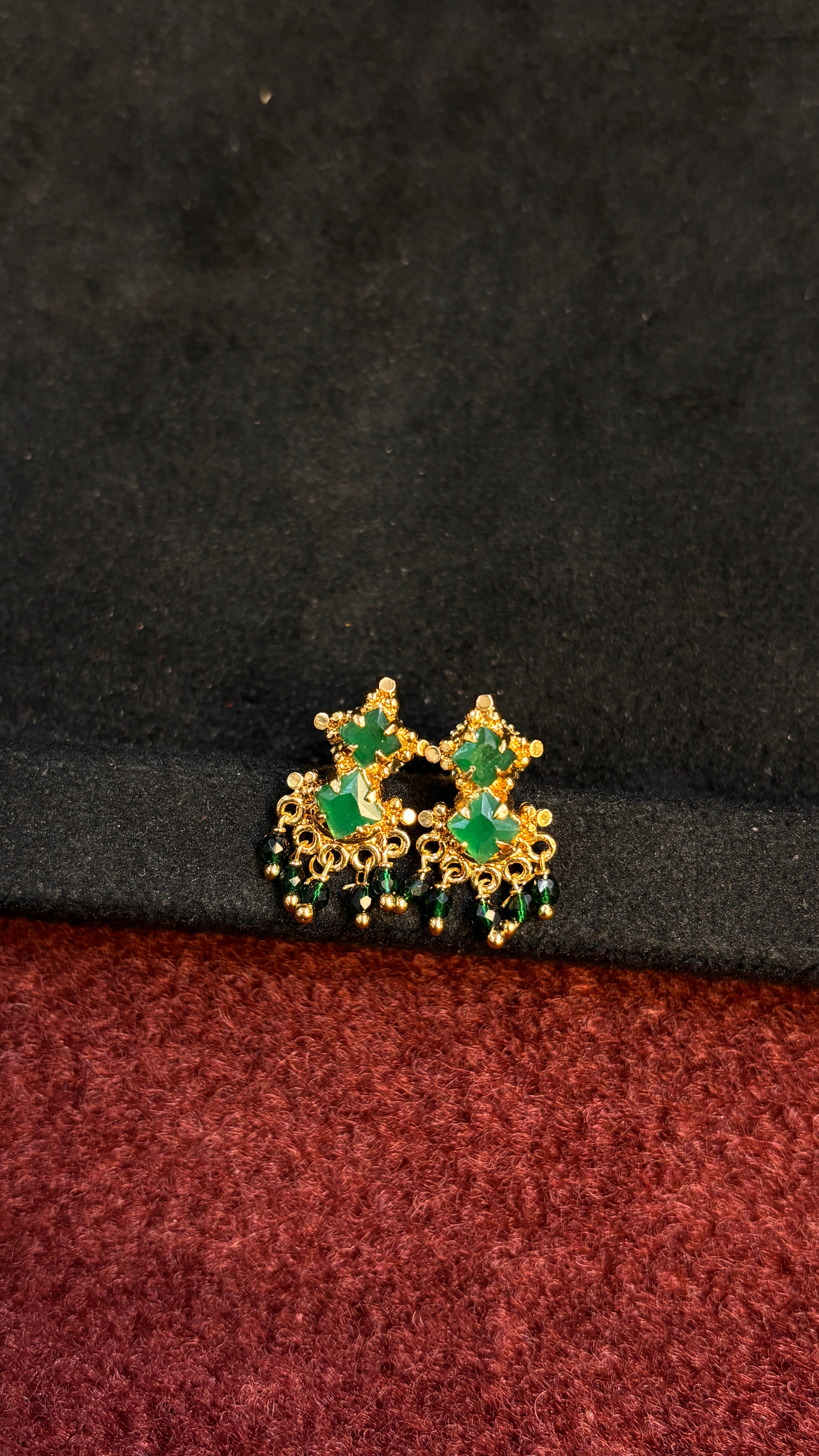 Green Studs SRJER91