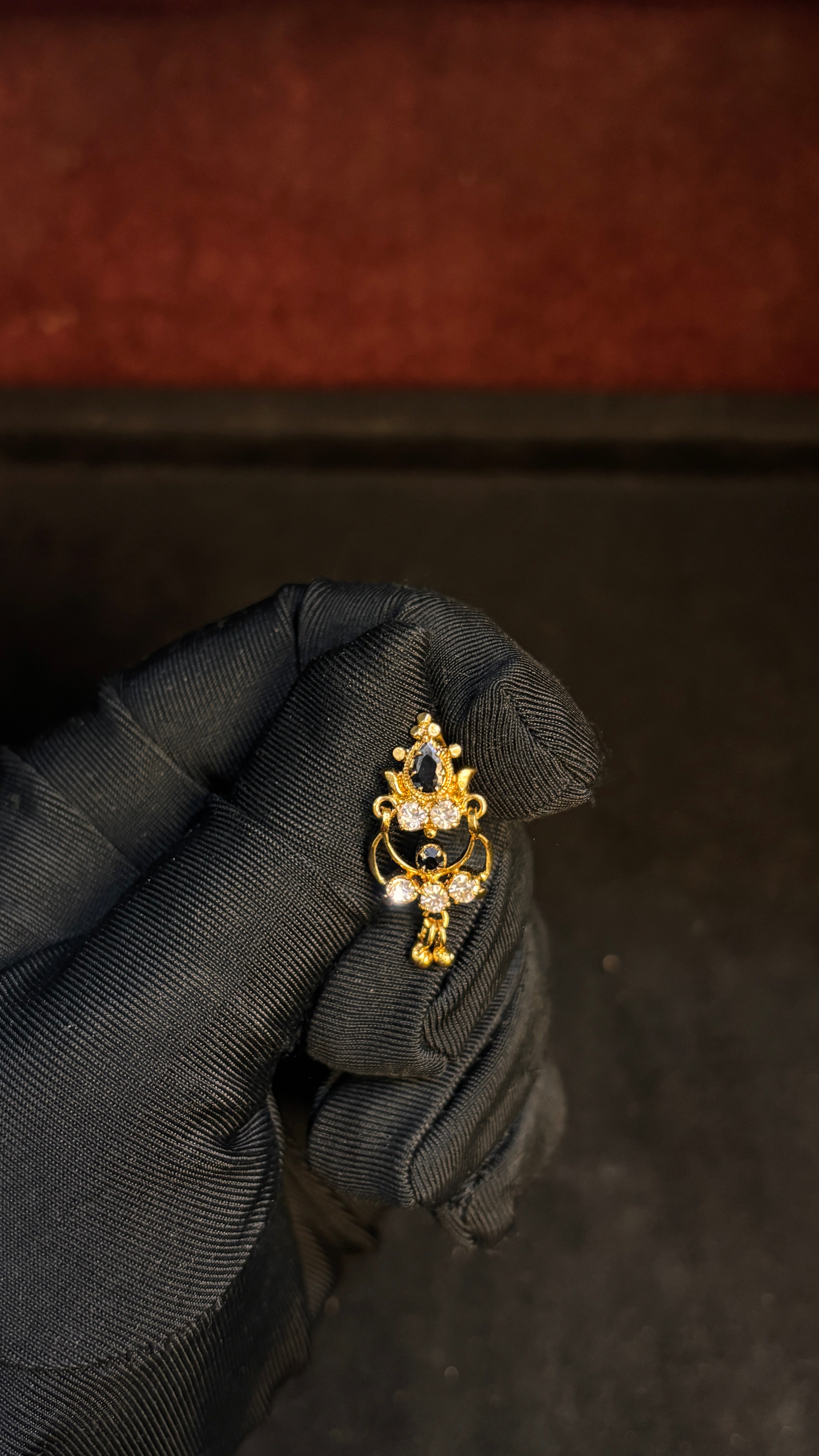 Black Studs SRJER100