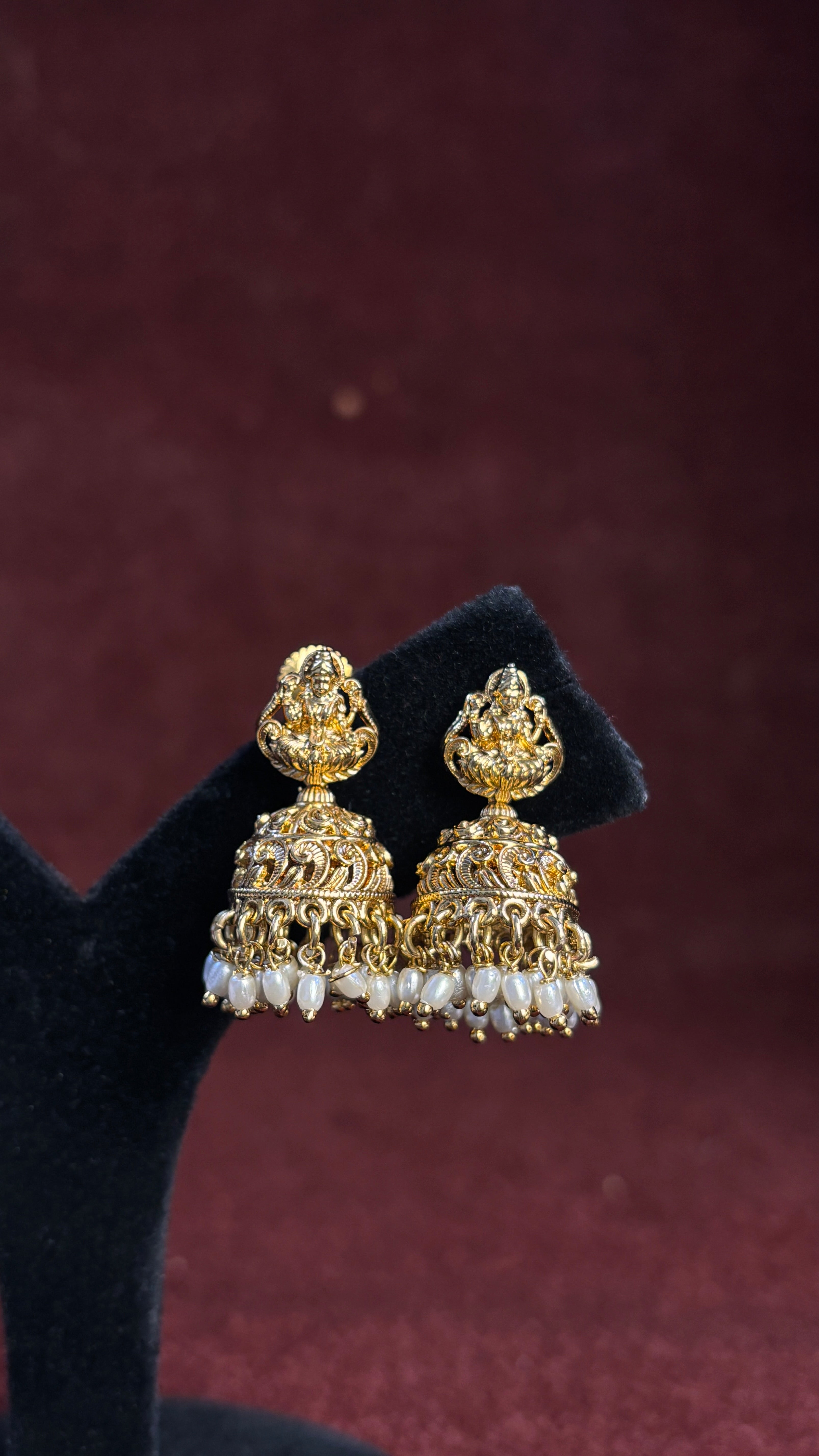 Pearl Nakshi Jhumka SRJER490