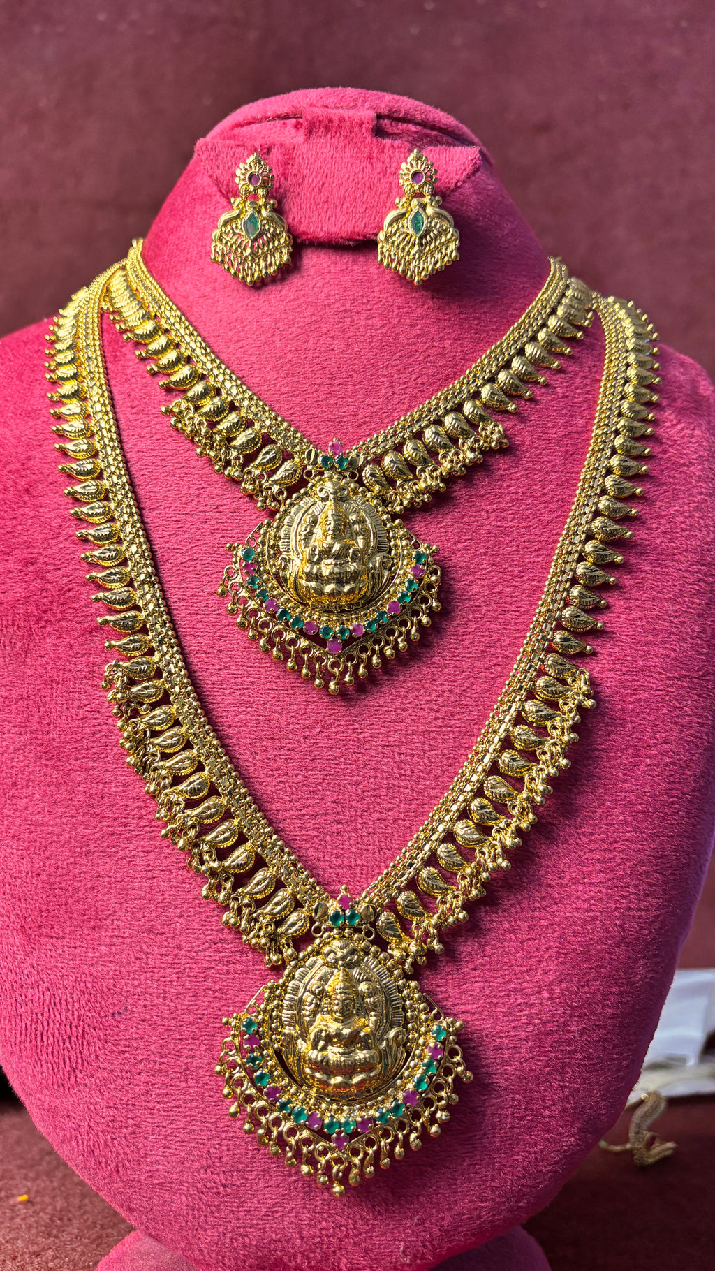 Laxmi Devi Combo With Earrings SRJ1499