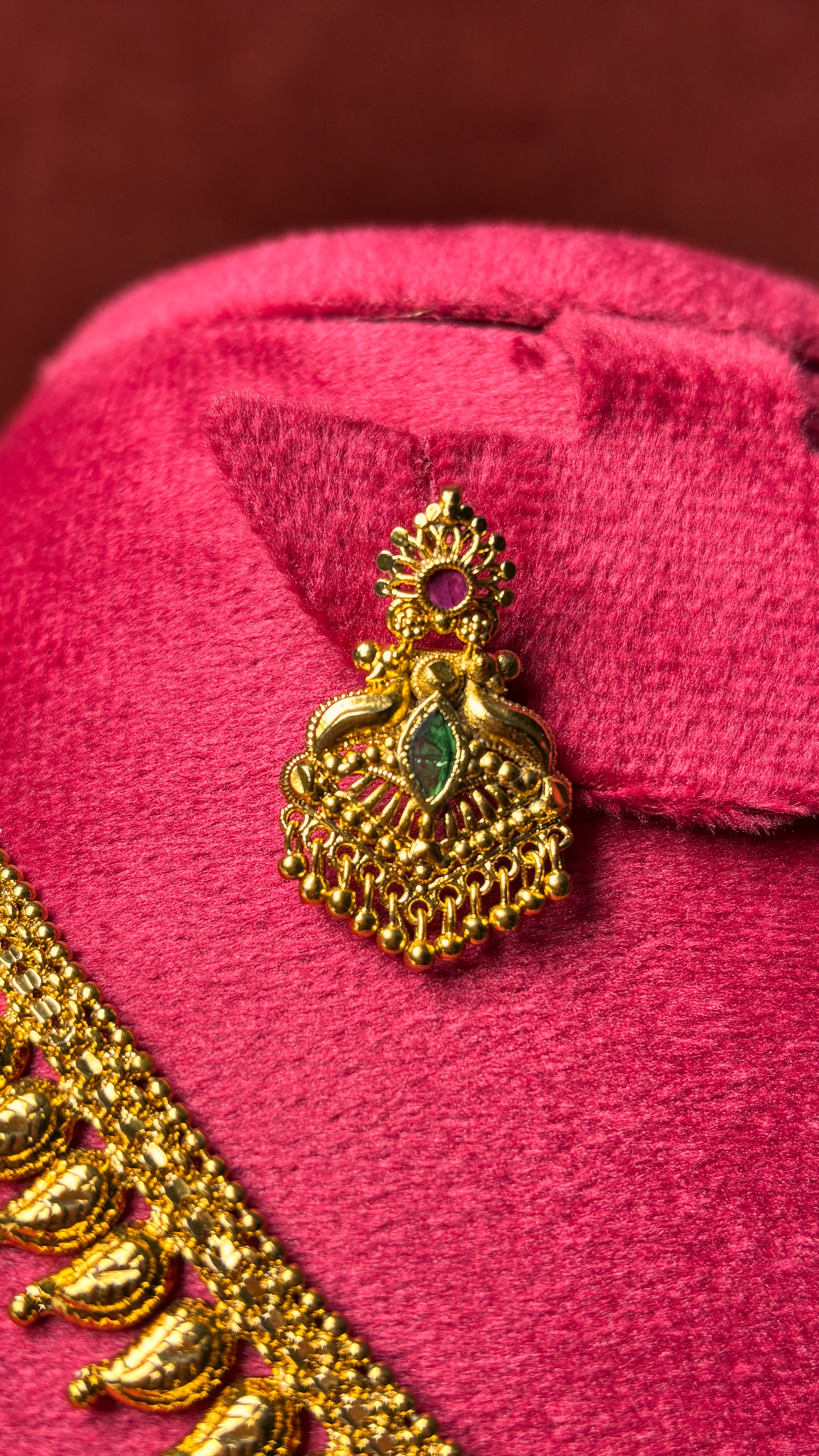 Laxmi Devi Combo With Earrings SRJ1499