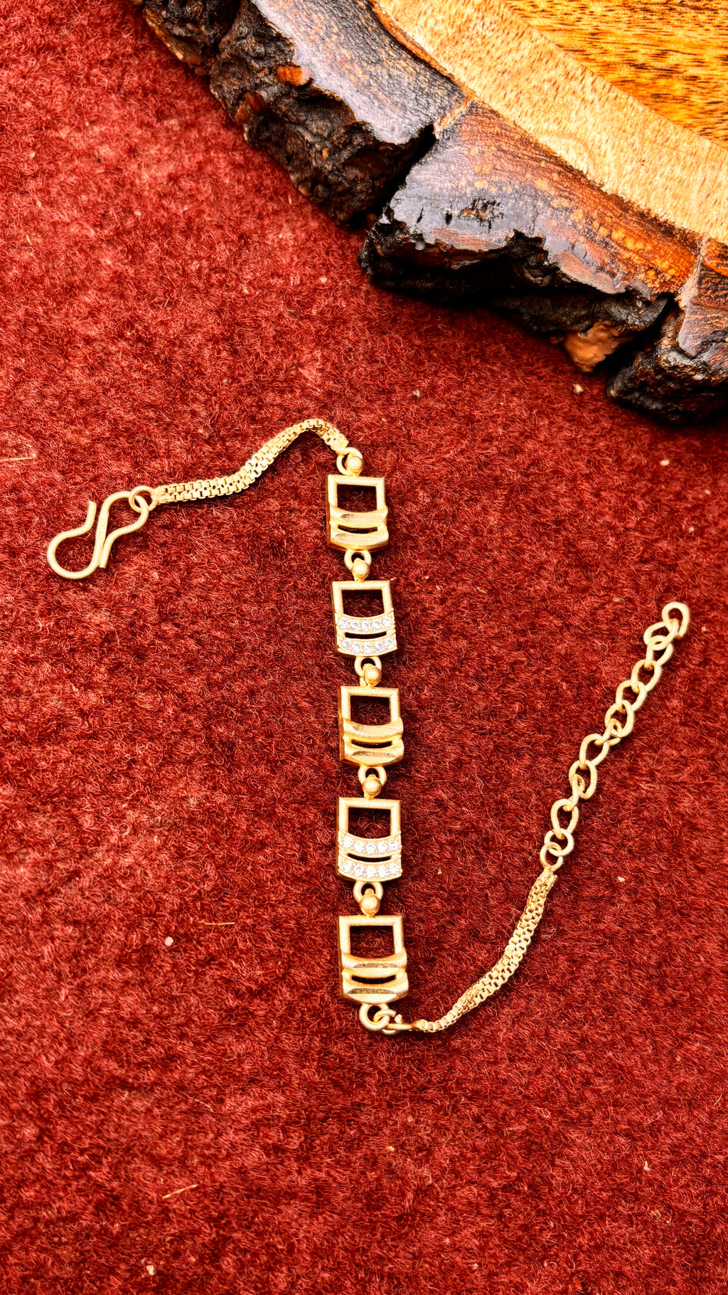 Panchaloham Women Bracelet SRJWB20