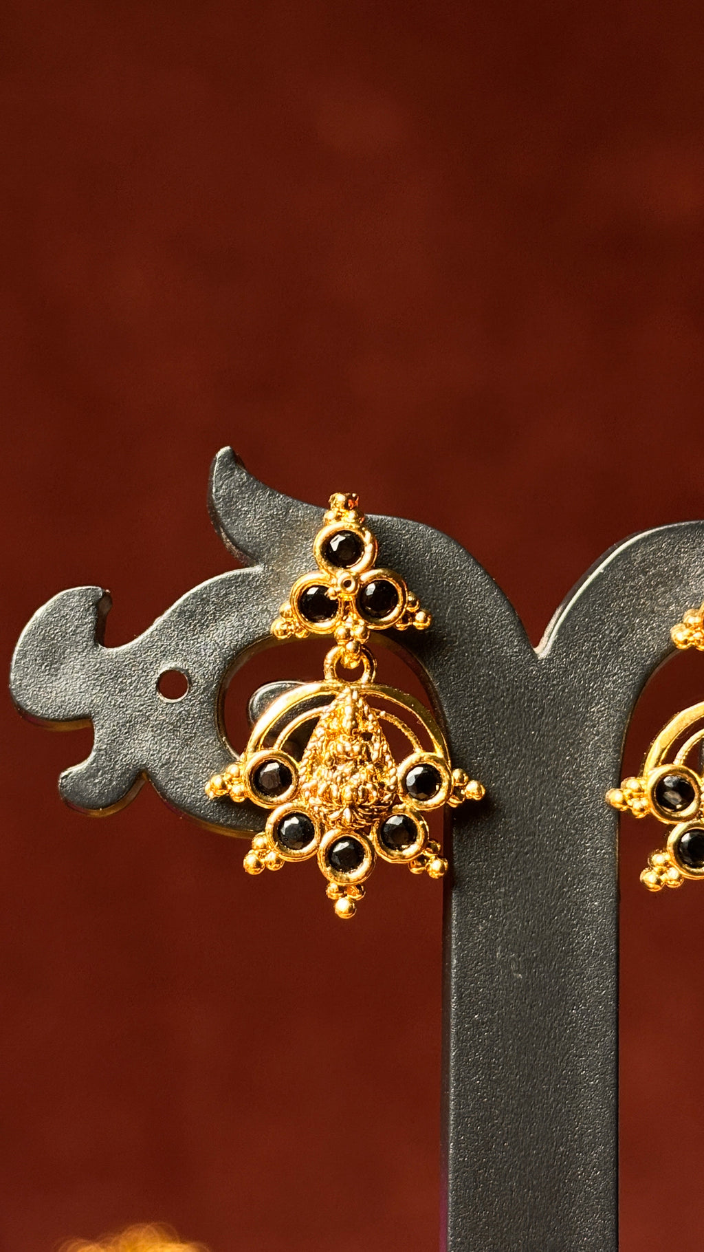 Black Earrings SRJER104