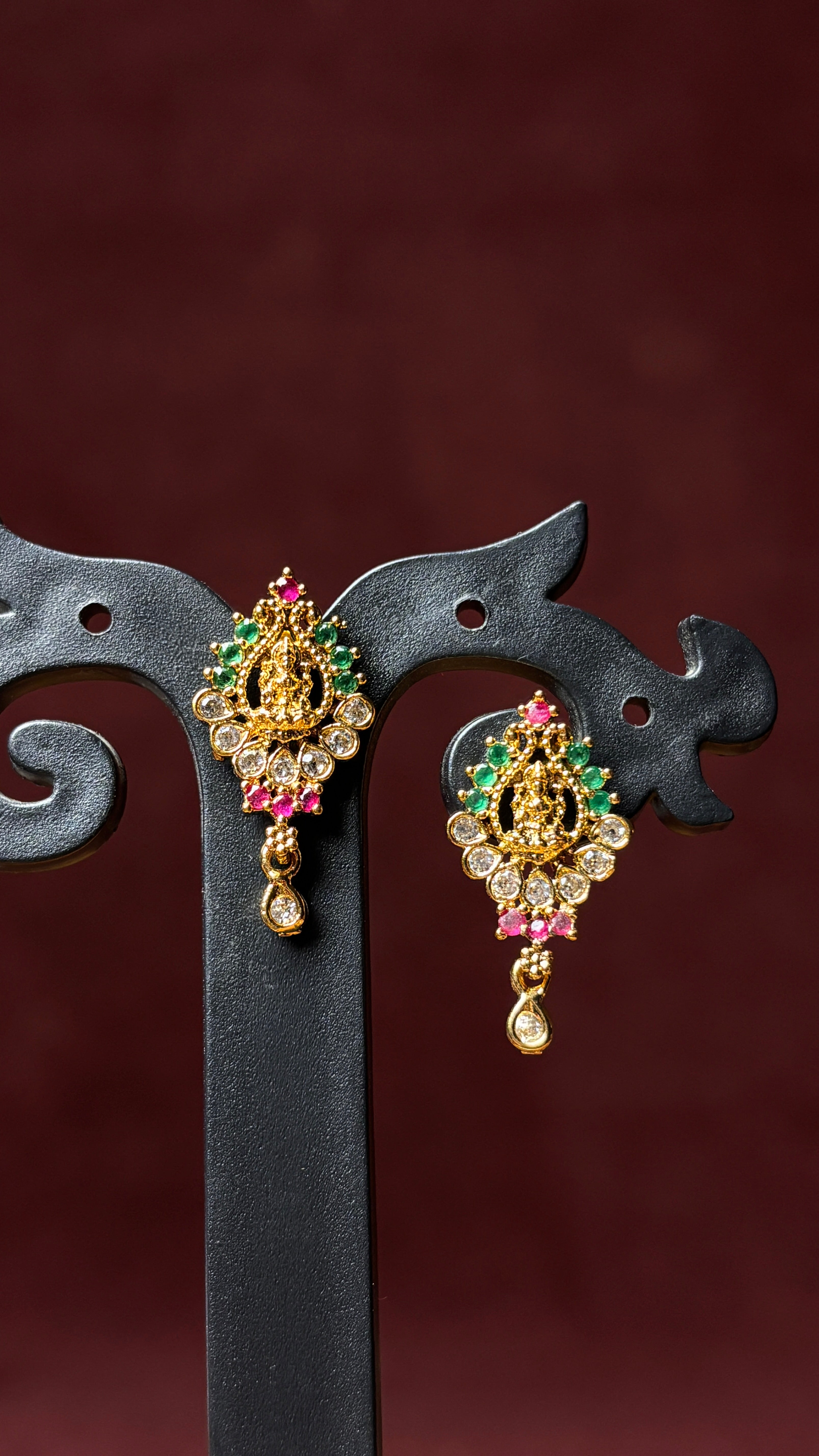 Laxmi Mata Litic Studs SRJER135