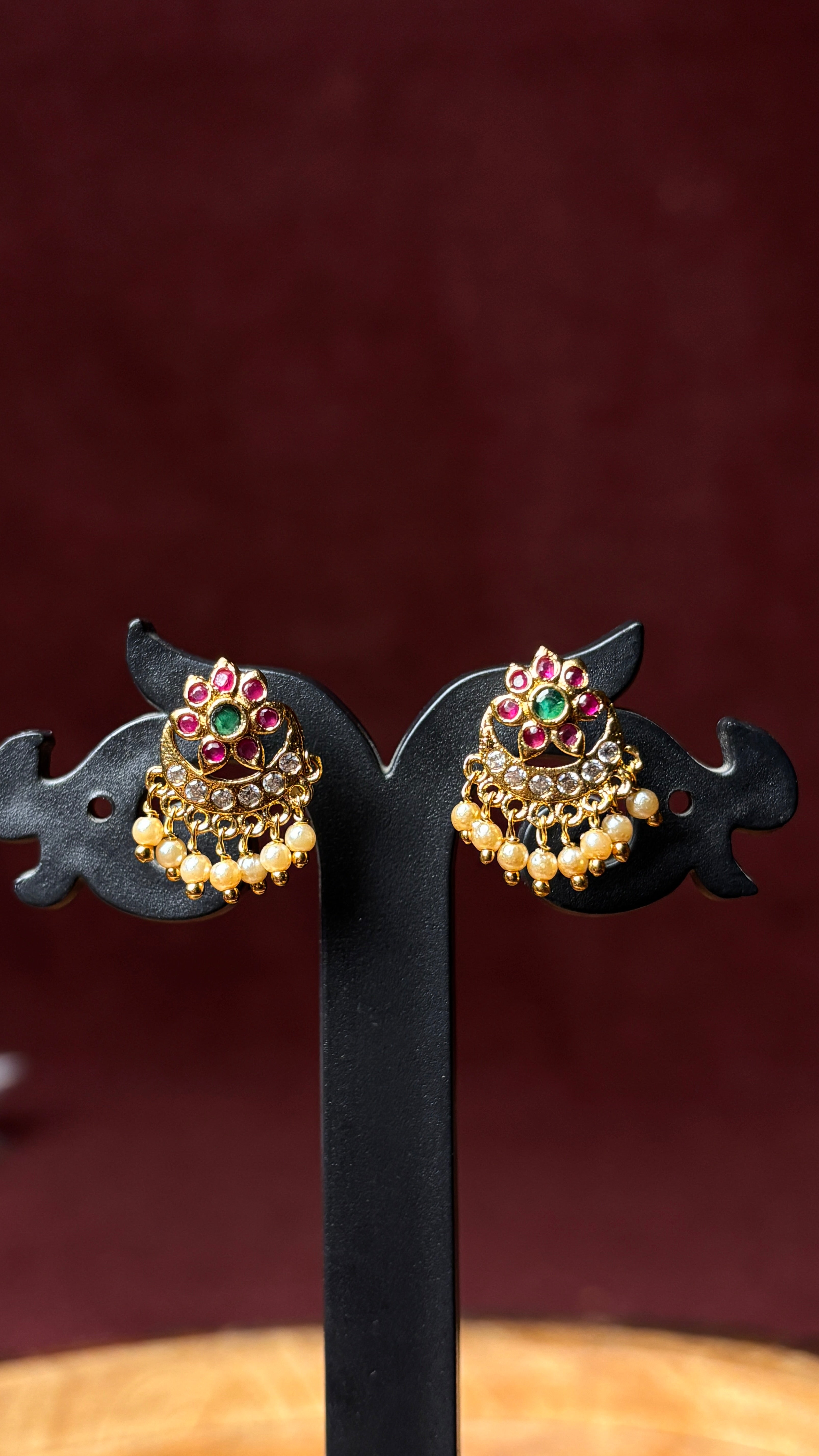 Chandravanki Studs SRJER132