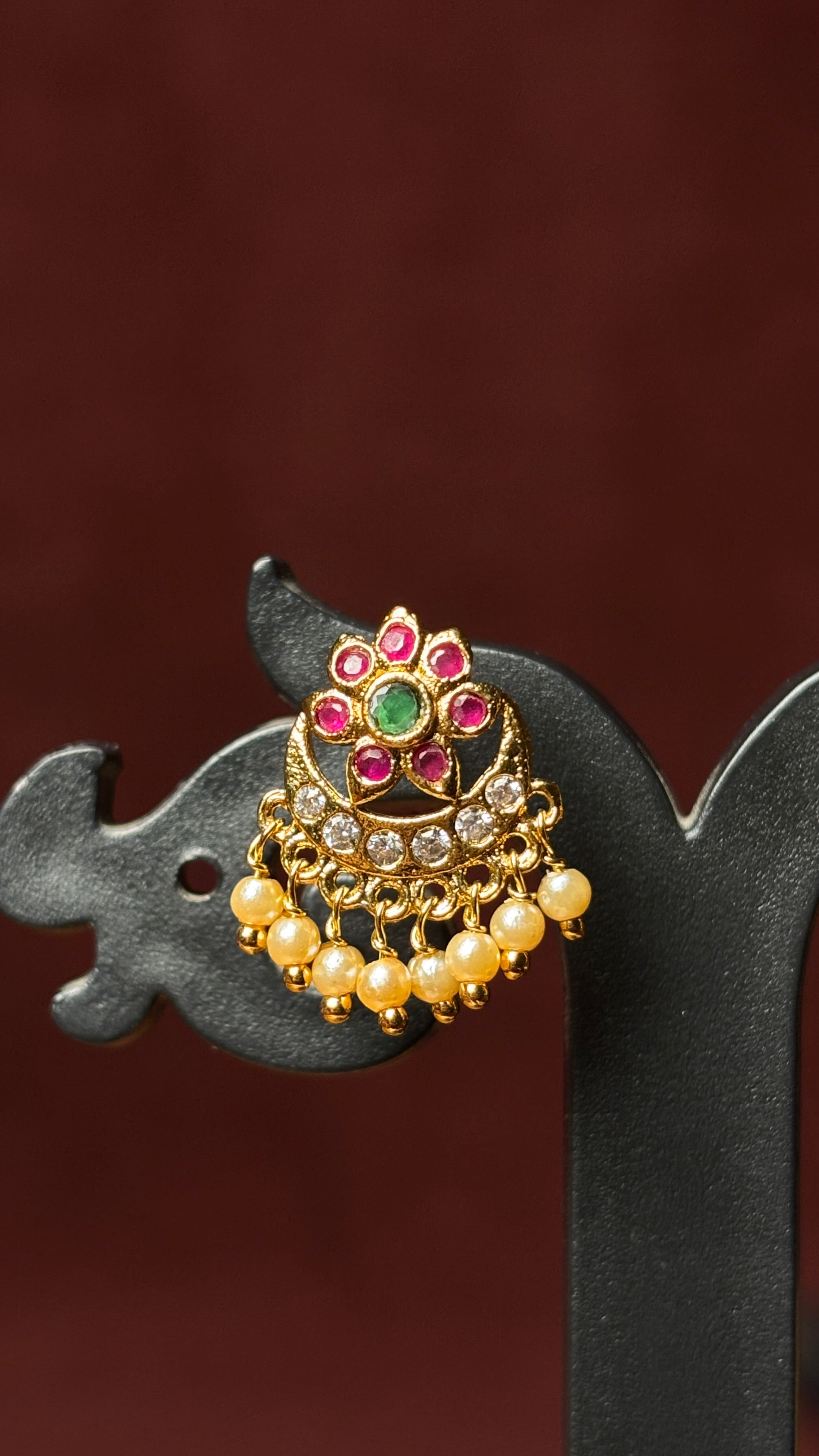 Chandravanki Studs SRJER132