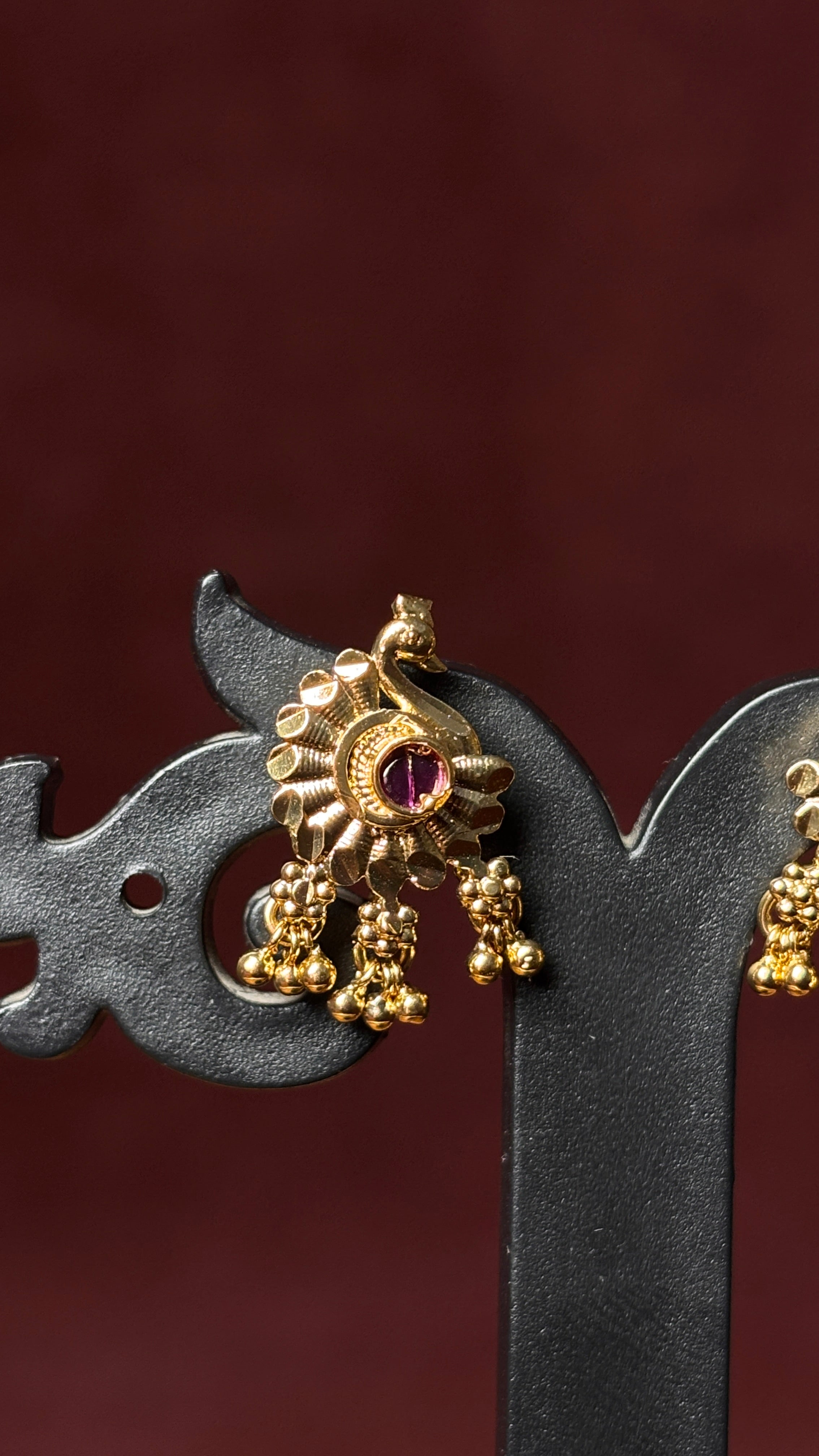 Peacock Studs SRJER139