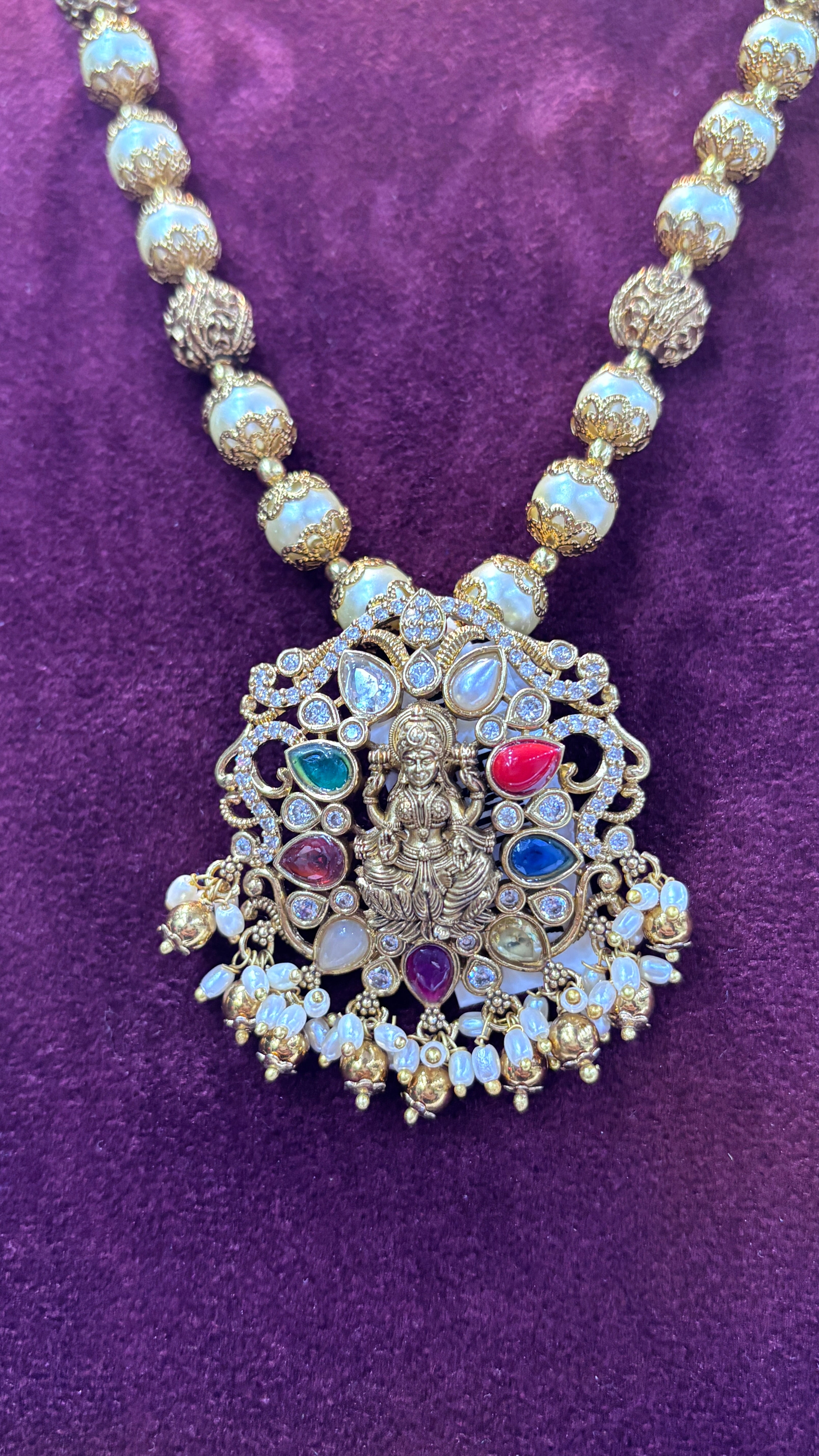 Navratan Pearl Chain SRJLCHNN