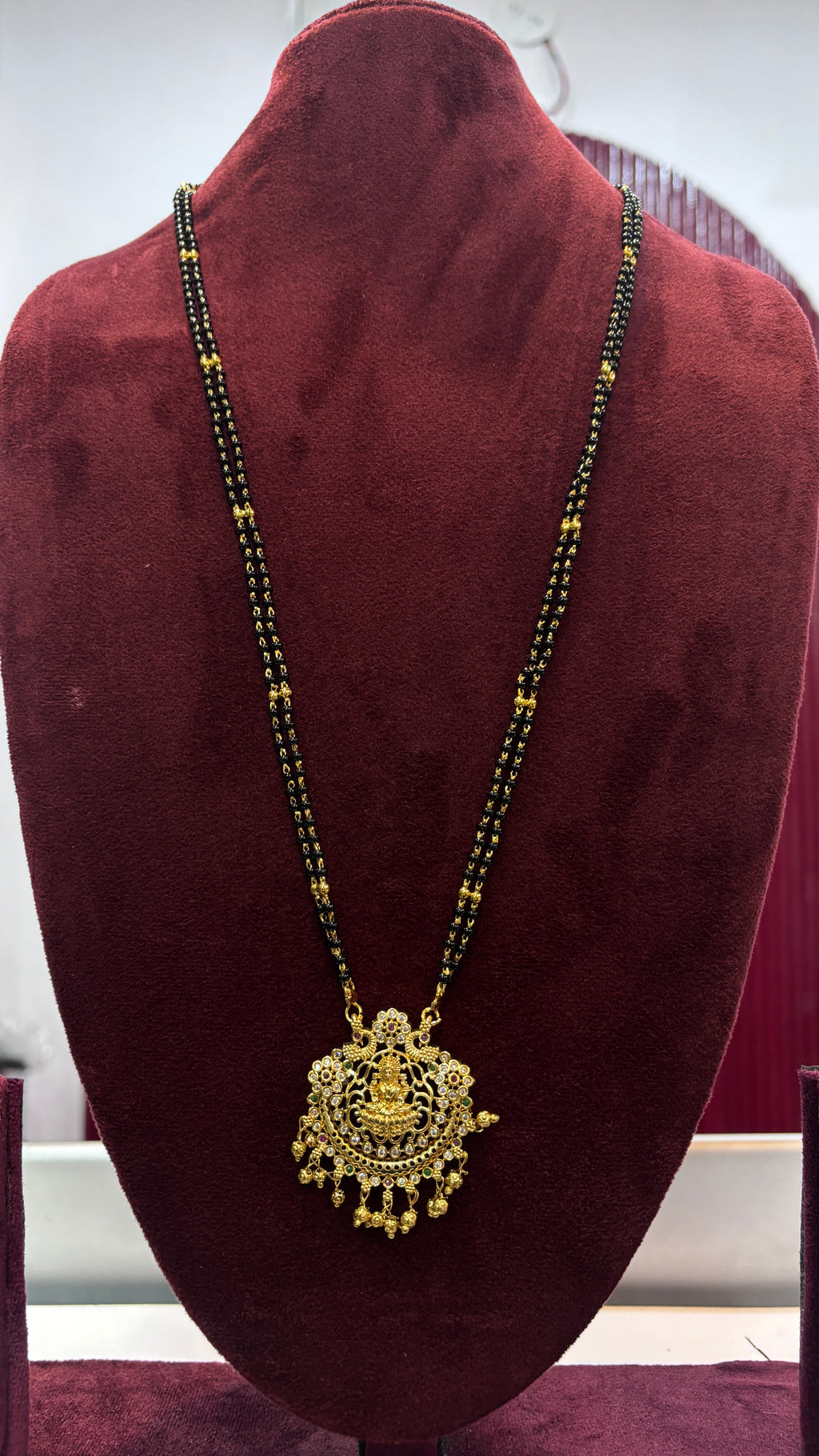 Laxmi Devi Two Line Black Beads SRJLBB20