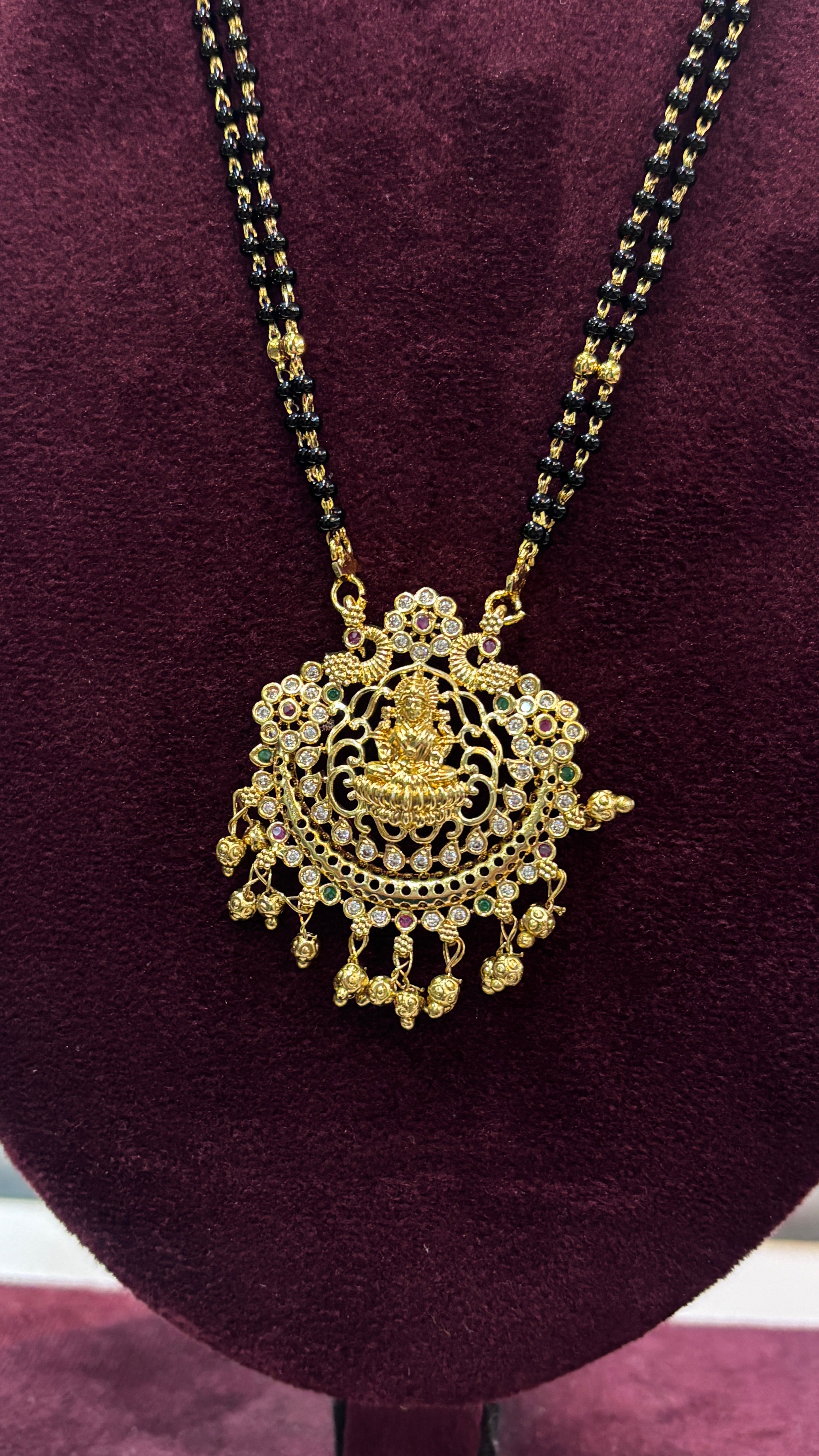 Laxmi Devi Two Line Black Beads SRJLBB20