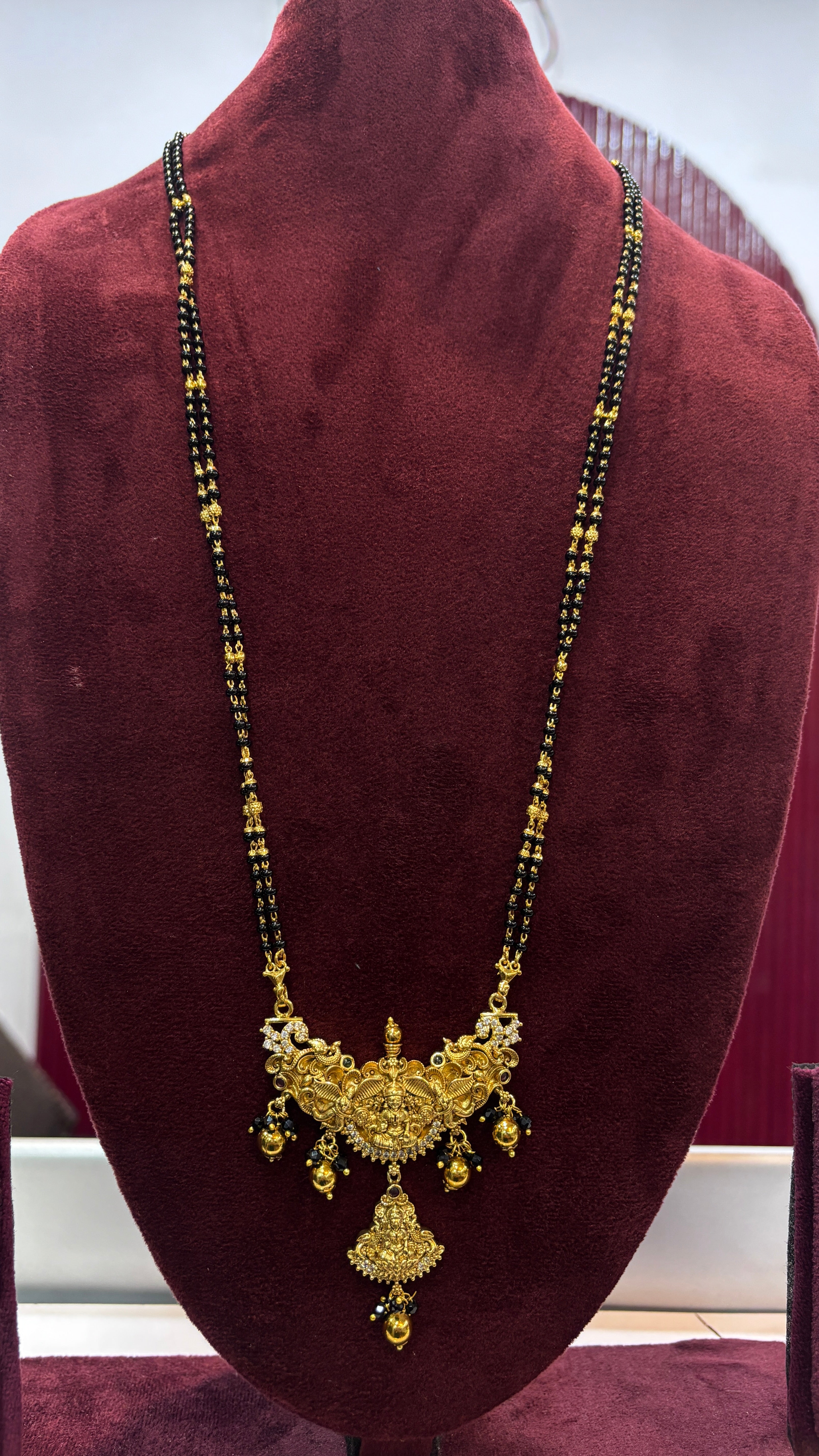 2 Line Laxmi Black Beads SRJLBB23