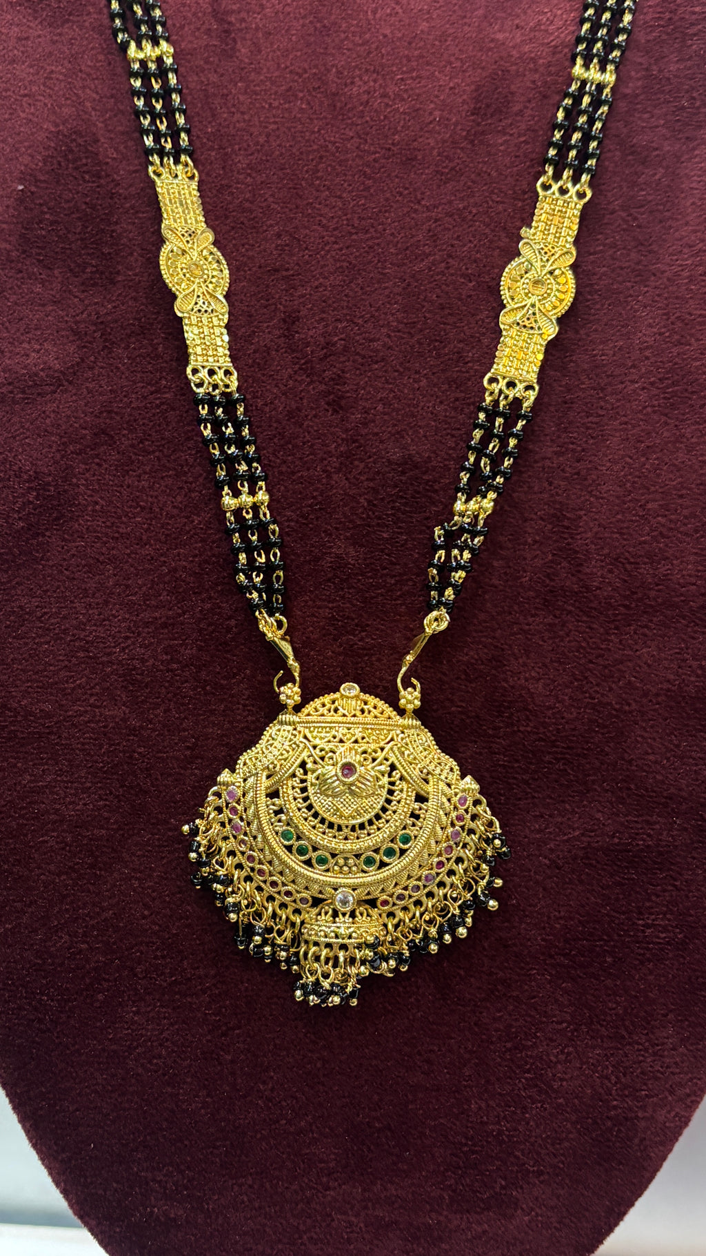 3 Line Patti Black Beads SRJLBB26