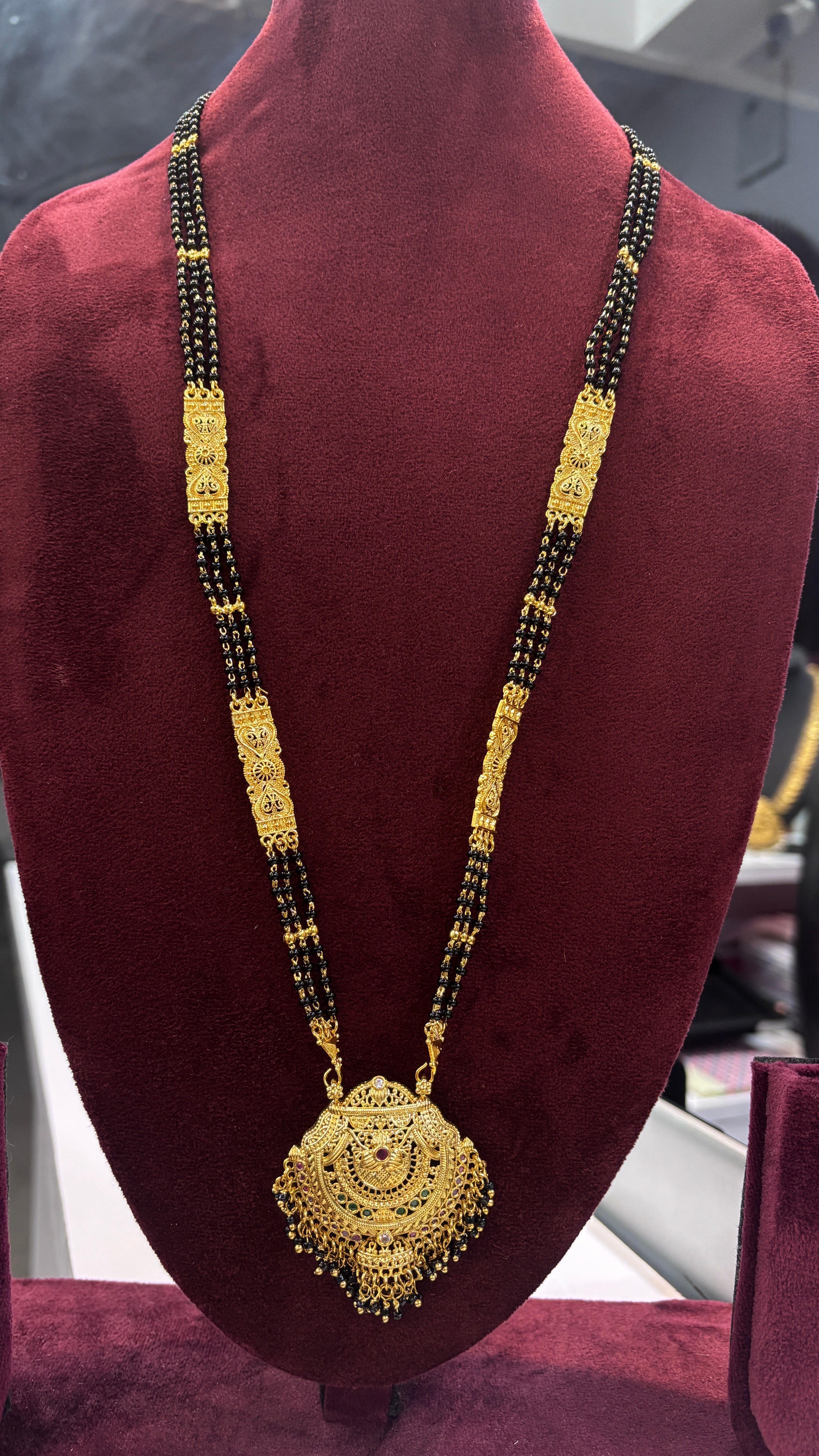 Patti Black Beads SRJLBB32