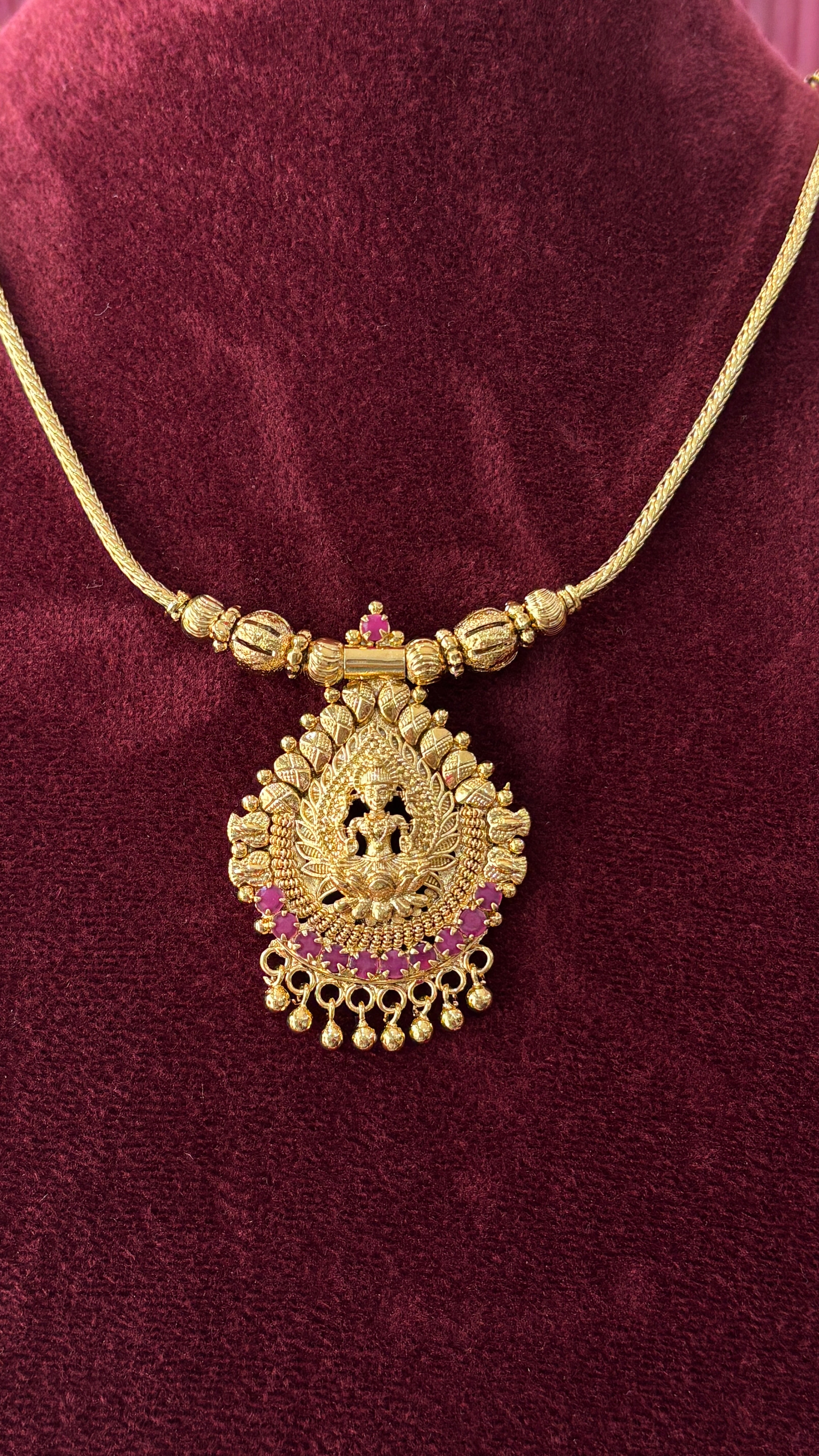 Pink & White Stone Naan Patti SRJNP11