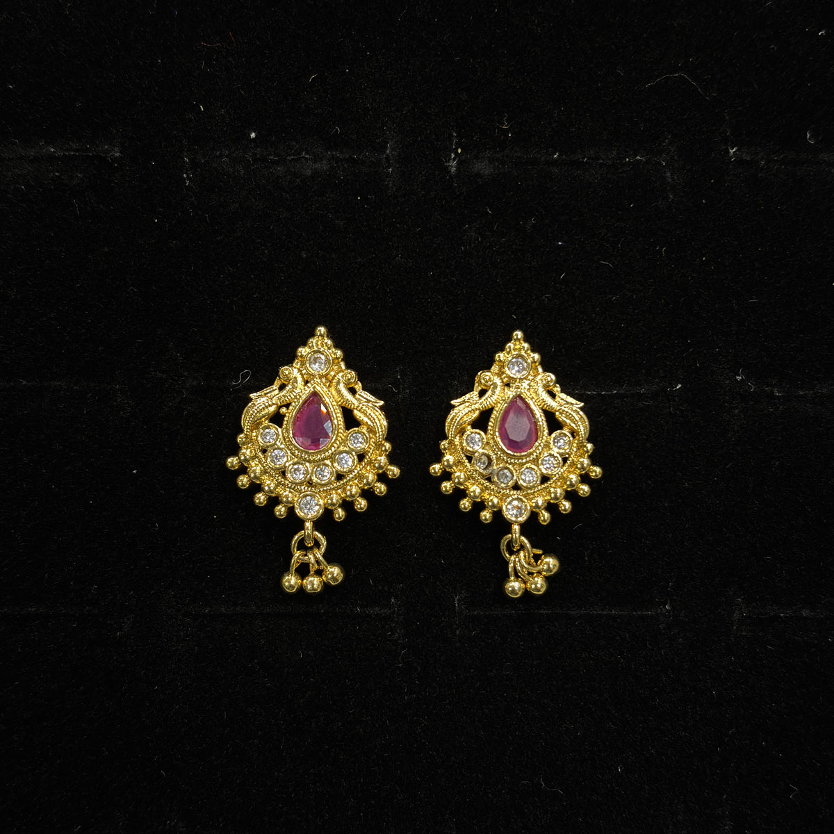 Pink & White Studs SRJER85