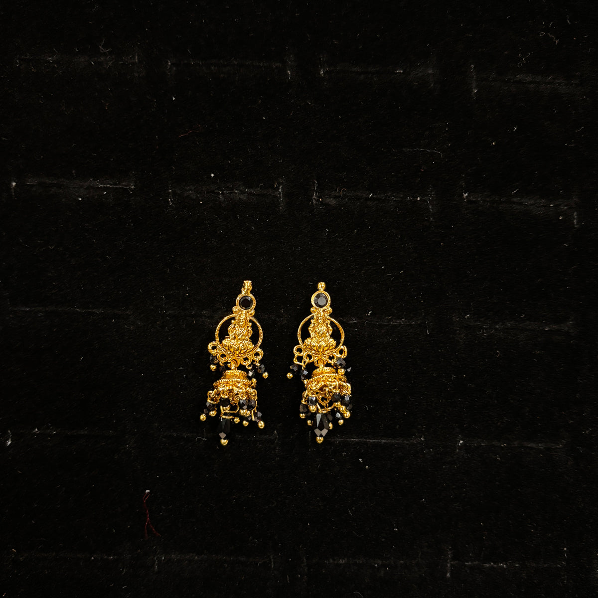 Laxmi Cristal Jhumka SRJER104