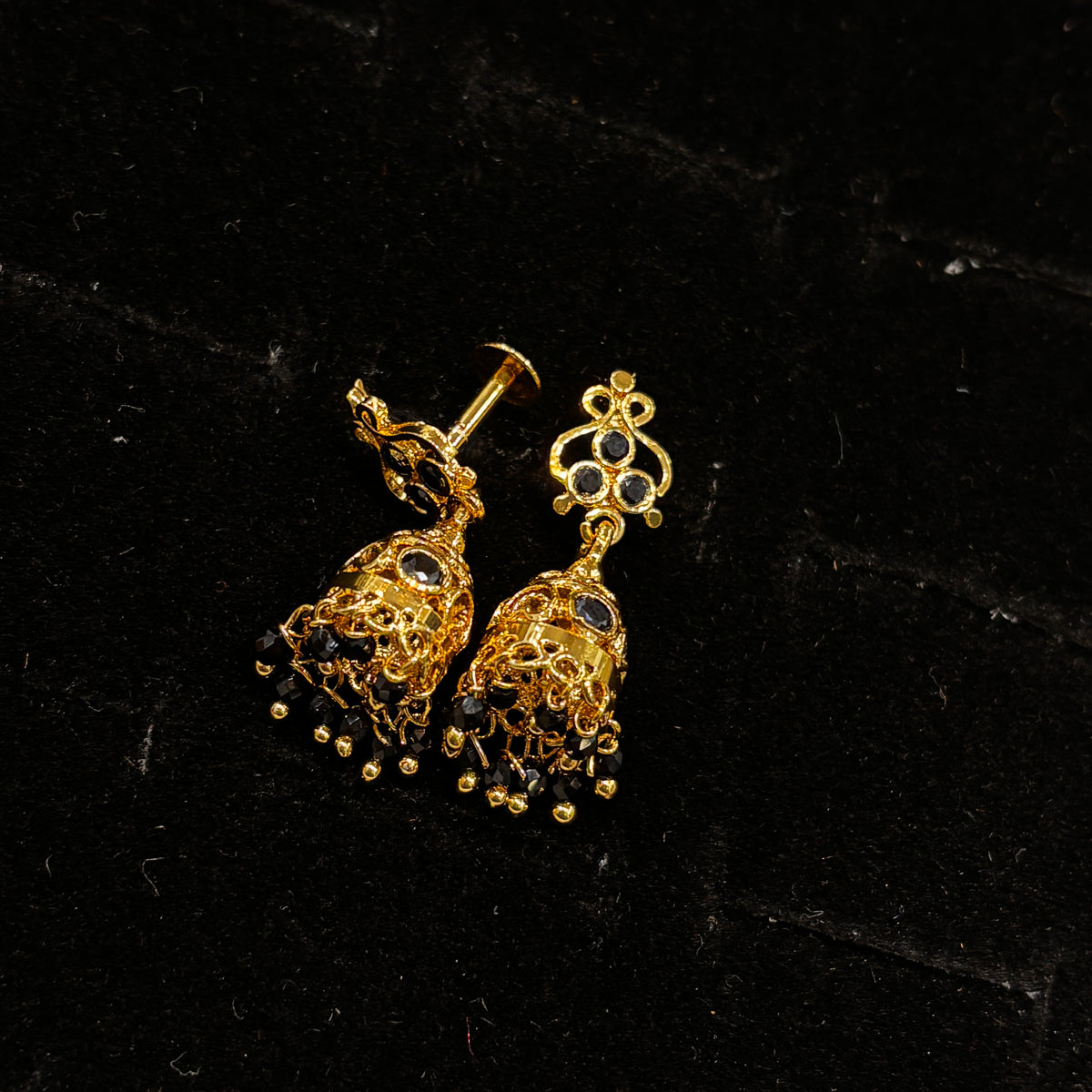 Black Jhumka SRJER128