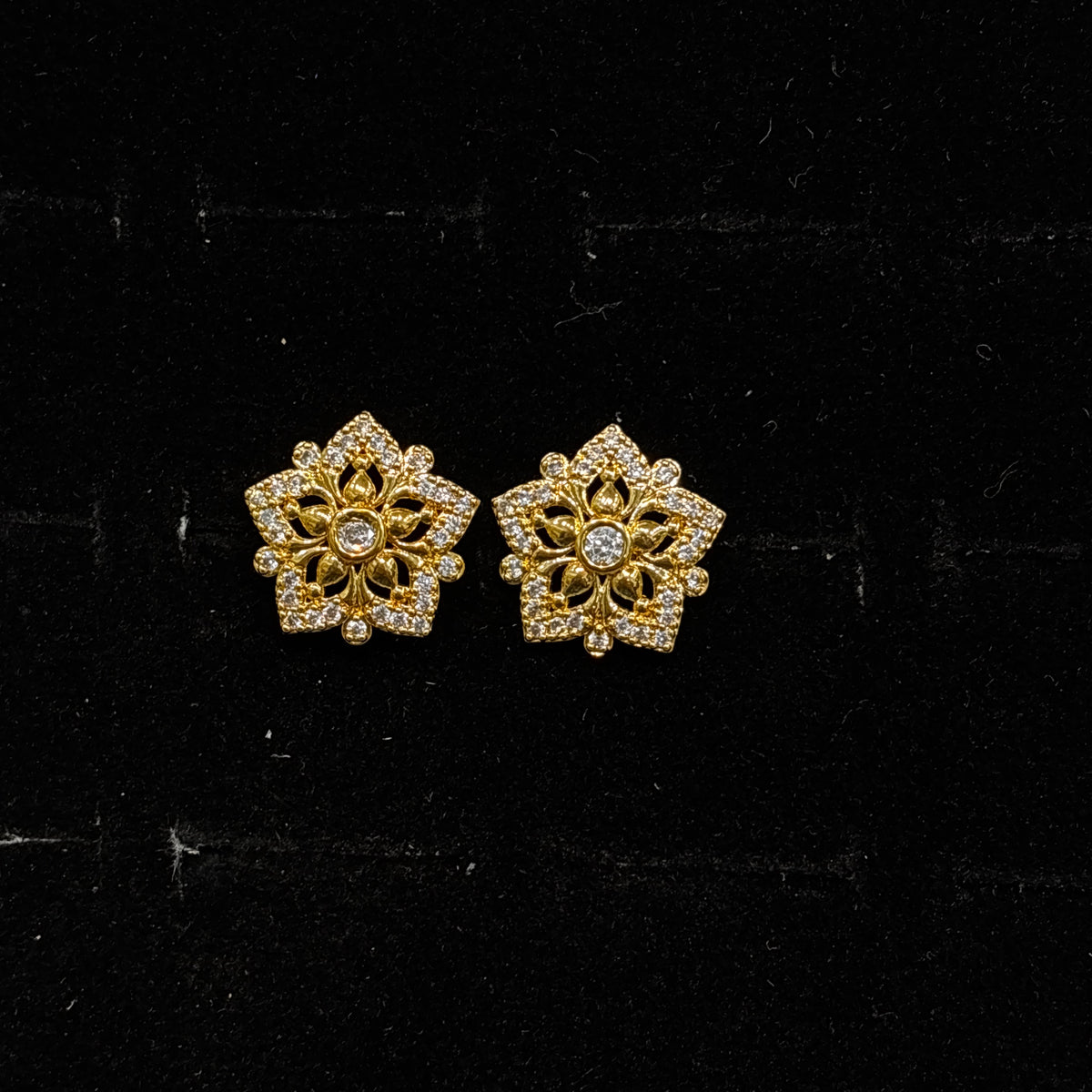 Flower Stone Studs SRJER131